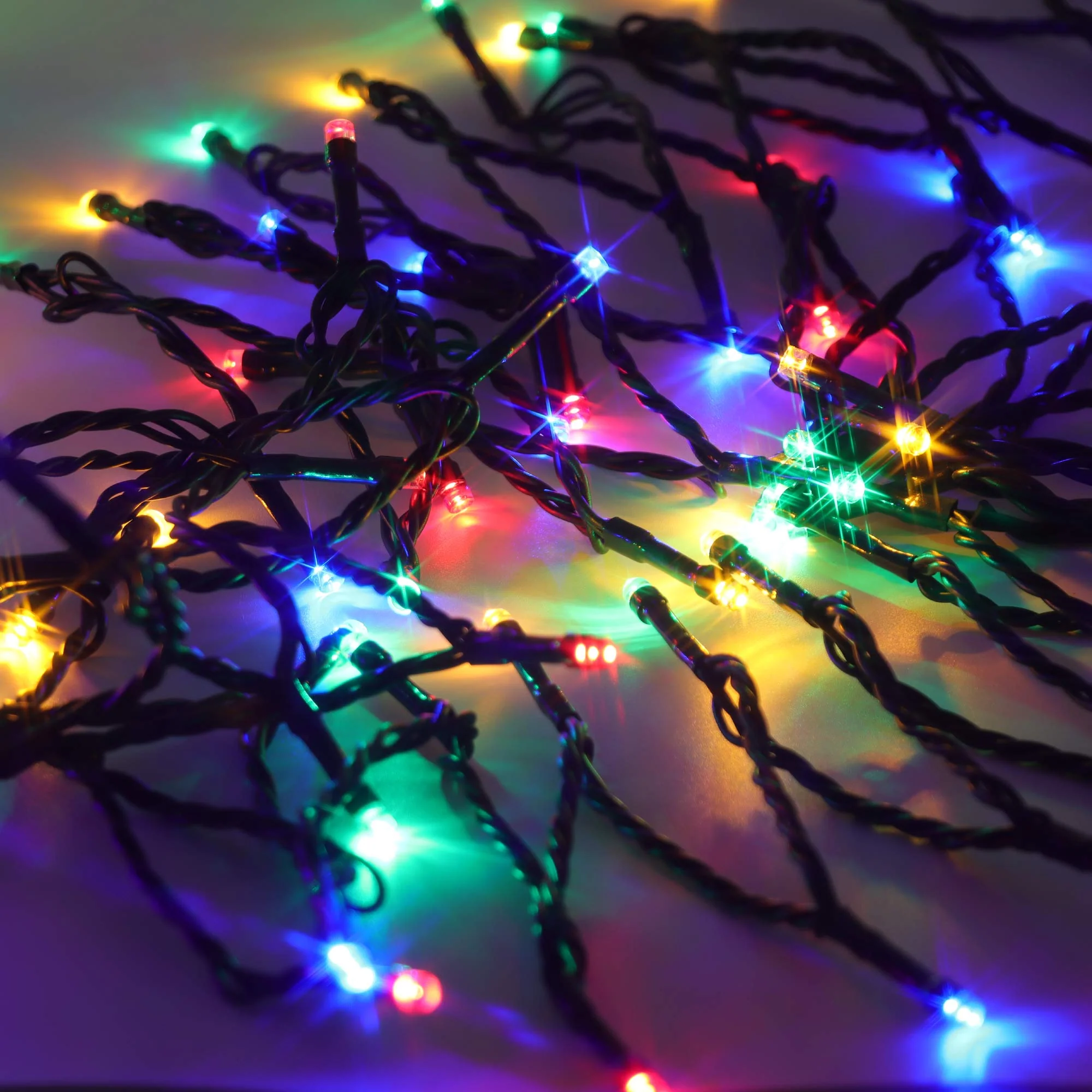 Christmas Sparkle Indoor and Outdoor Chaser Lights x 100 Multi Coloured LEDs - Mains Operated - Image 3