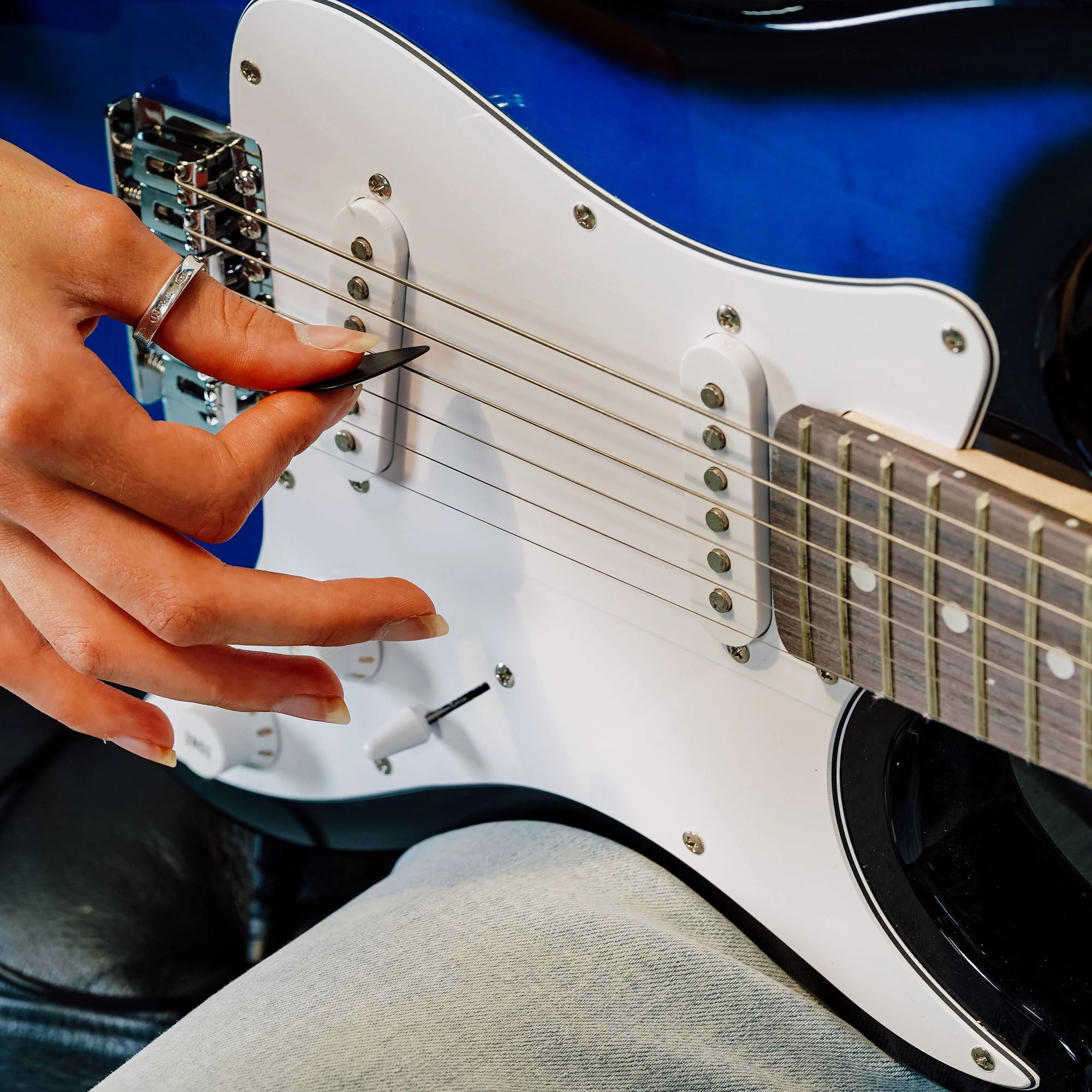 3rd Avenue 3/4 Size Electric Guitar Starter Pack - Blueburst - Image 6