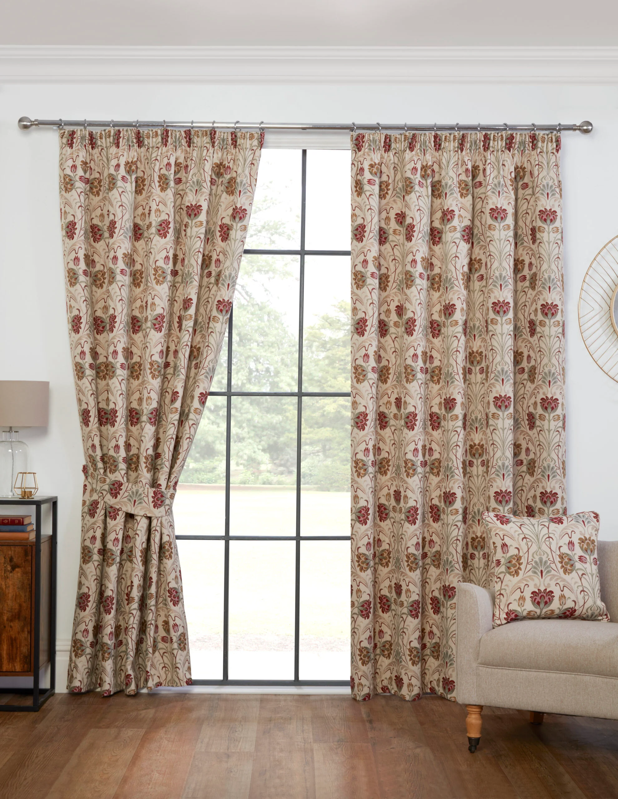 AYLESBURY NATURAL POLYESTER FILLED CUSHION - Image 2