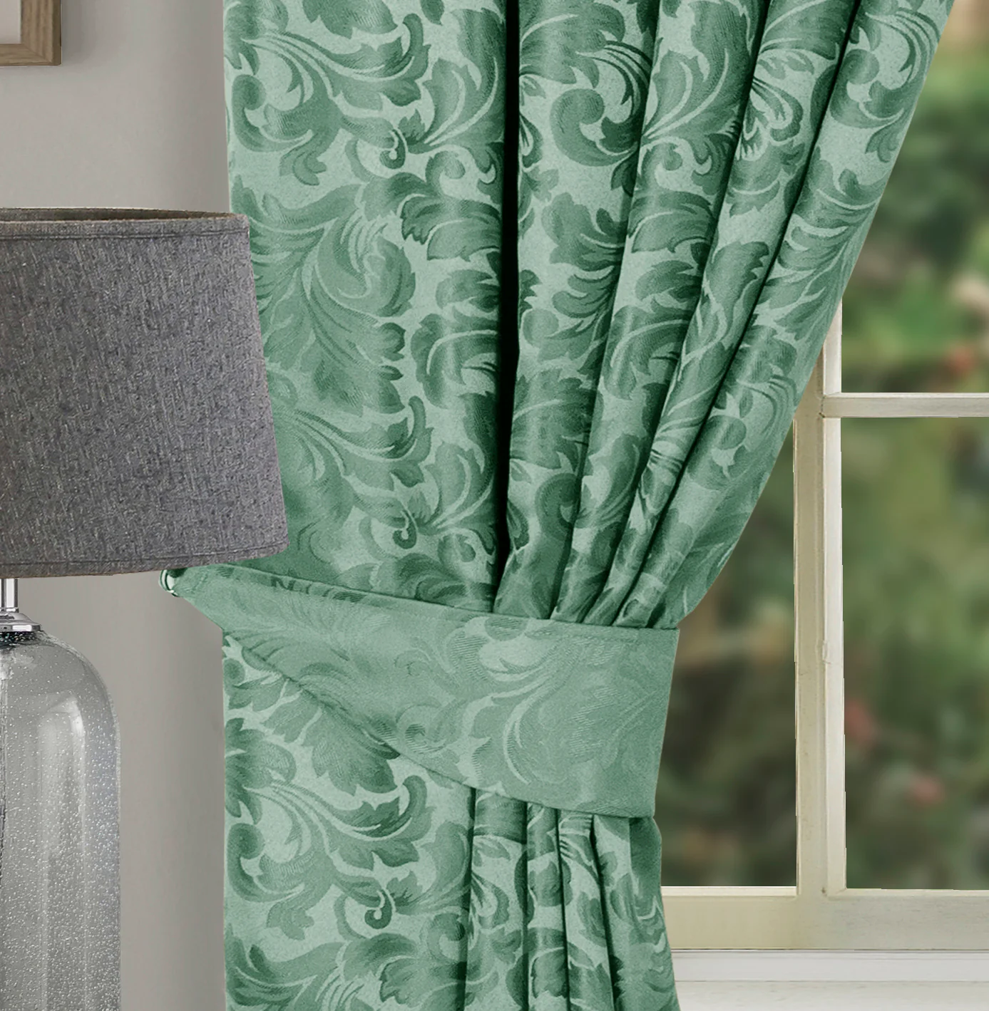 BUCKINGHAM GREEN DOOR CURTAIN - Image 2