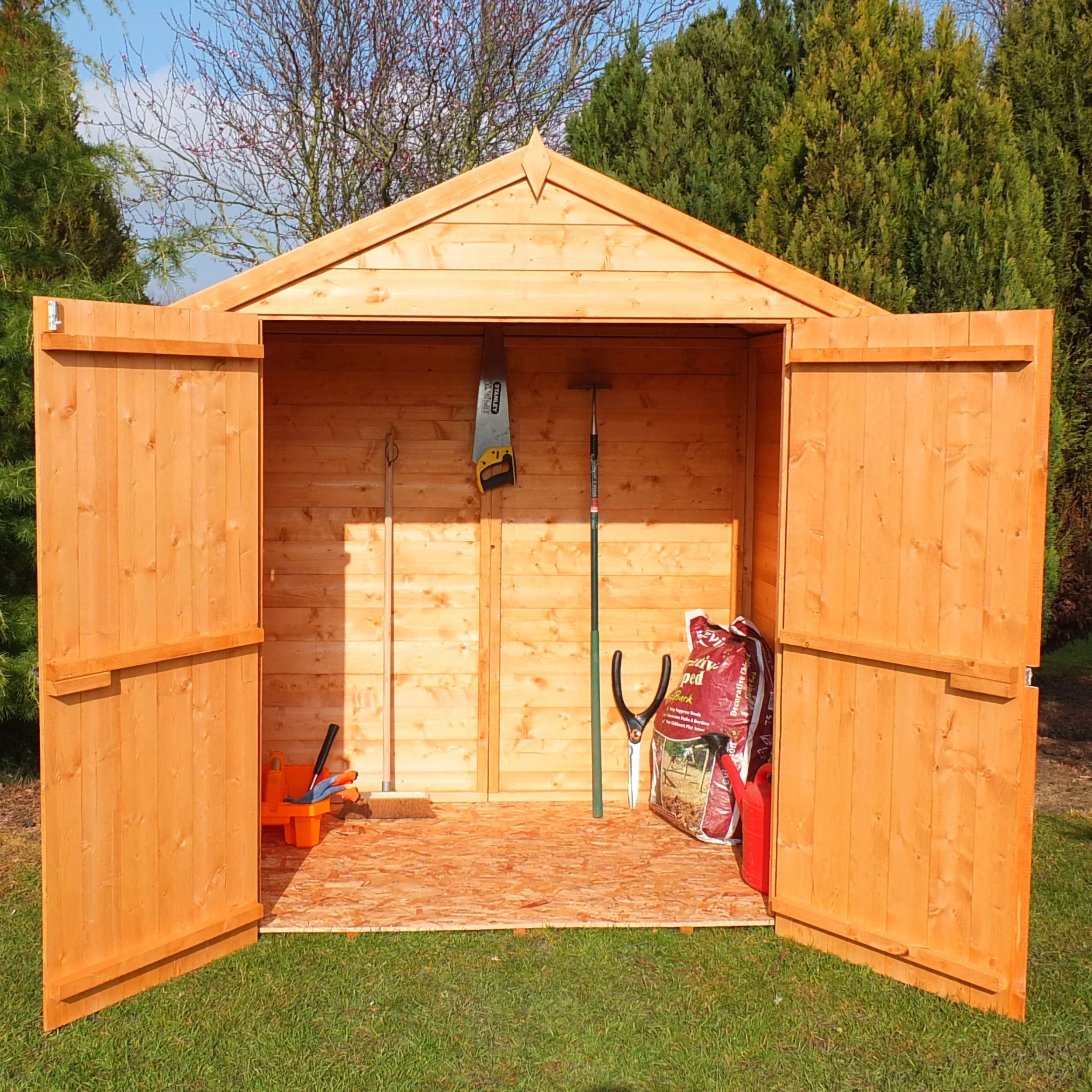 Bute 4 X 6 Shiplap Apex Shed - Image 2