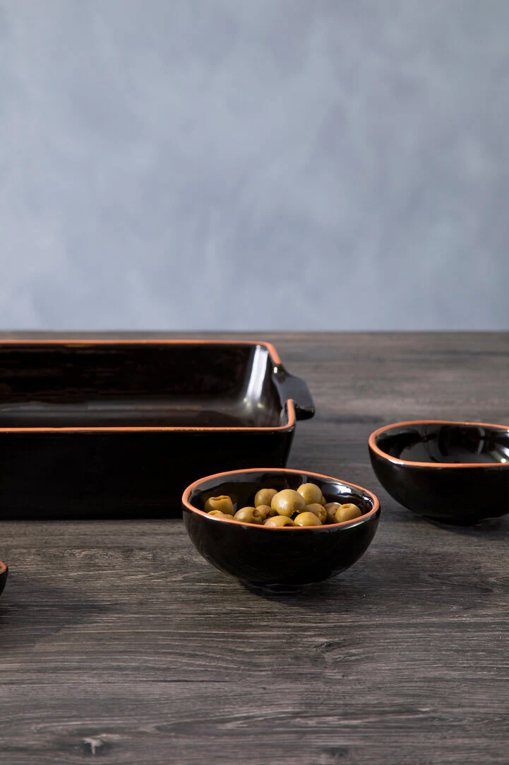 Calisto Terracotta Black Glazed Oven to Table Dish - Image 4