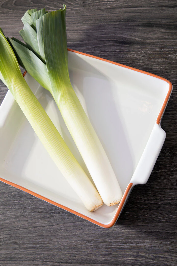 Calisto Terracotta White Glazed Oven to Table Dish - Image 3