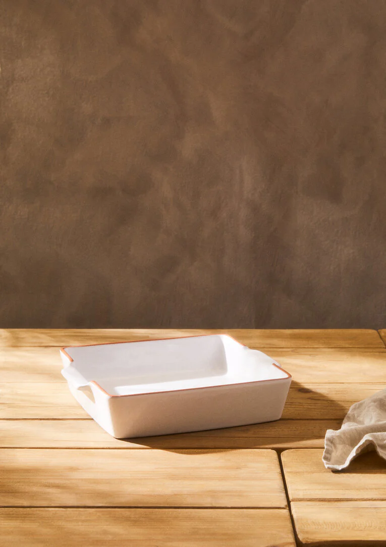 Calisto Terracotta White Glazed Oven to Table Dish - Image 6