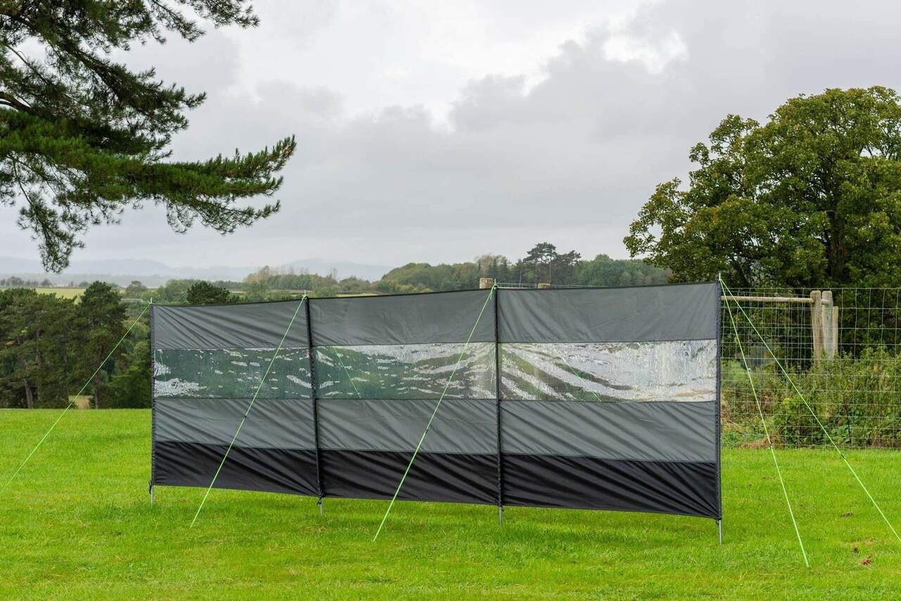 Charcoal Compact Vision Windbreak - Image 3