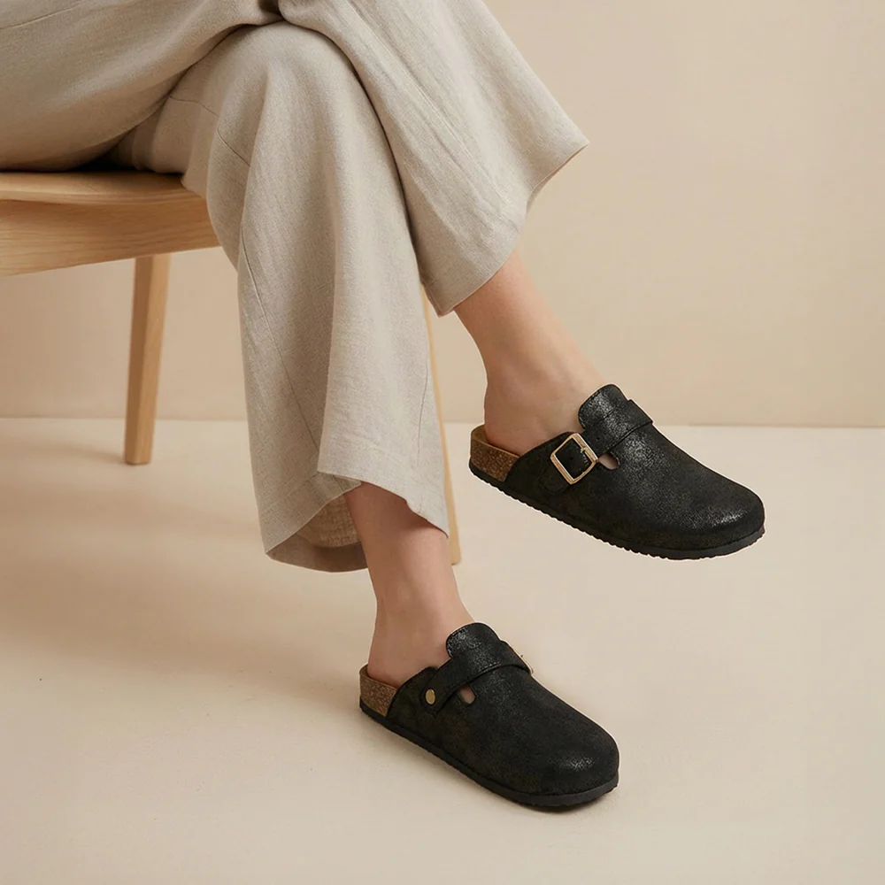 Closed-Toe Slip-On Mules Sandals - Black Shimmer