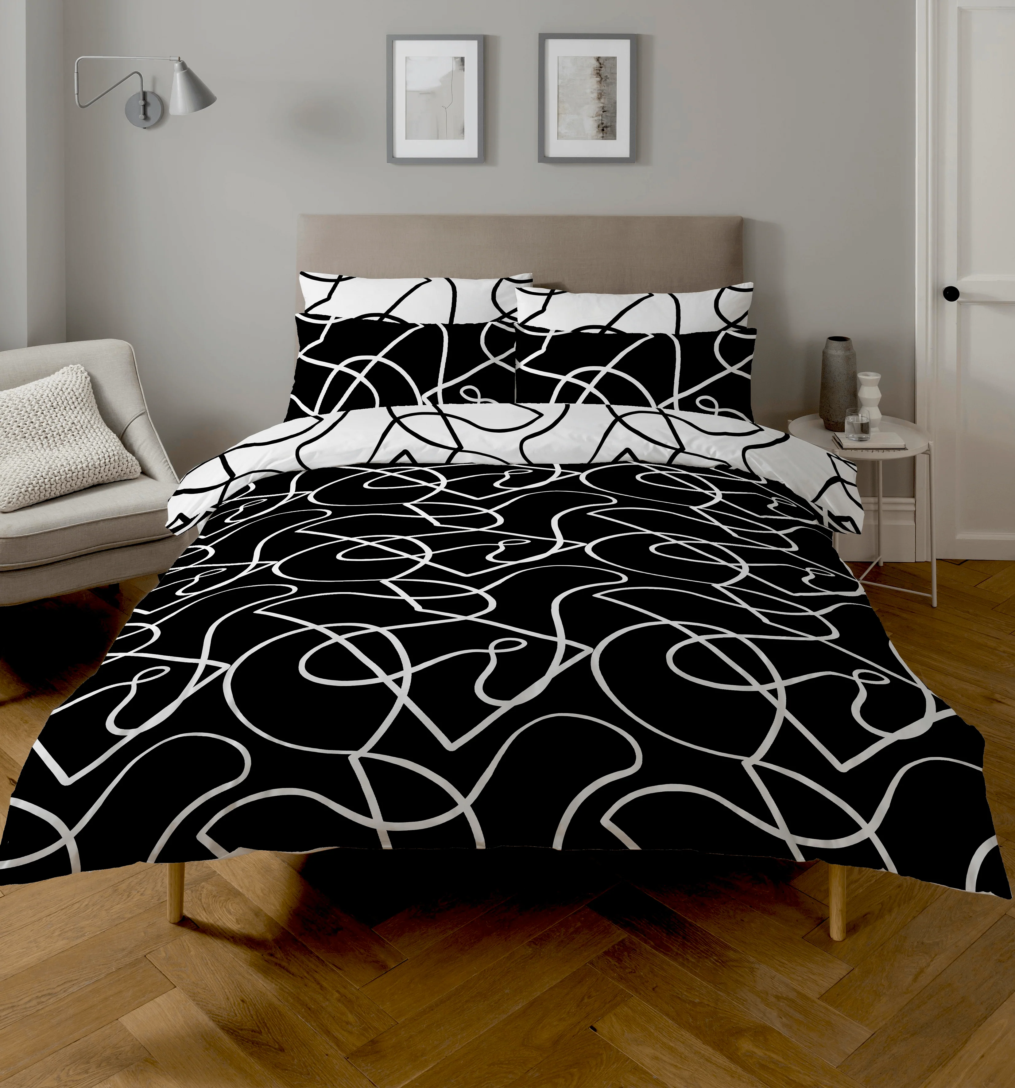 Copenhagen Home Pablo Reversible Double Duvet Cover Set With Pillowcases - Monochrome (Black & White)