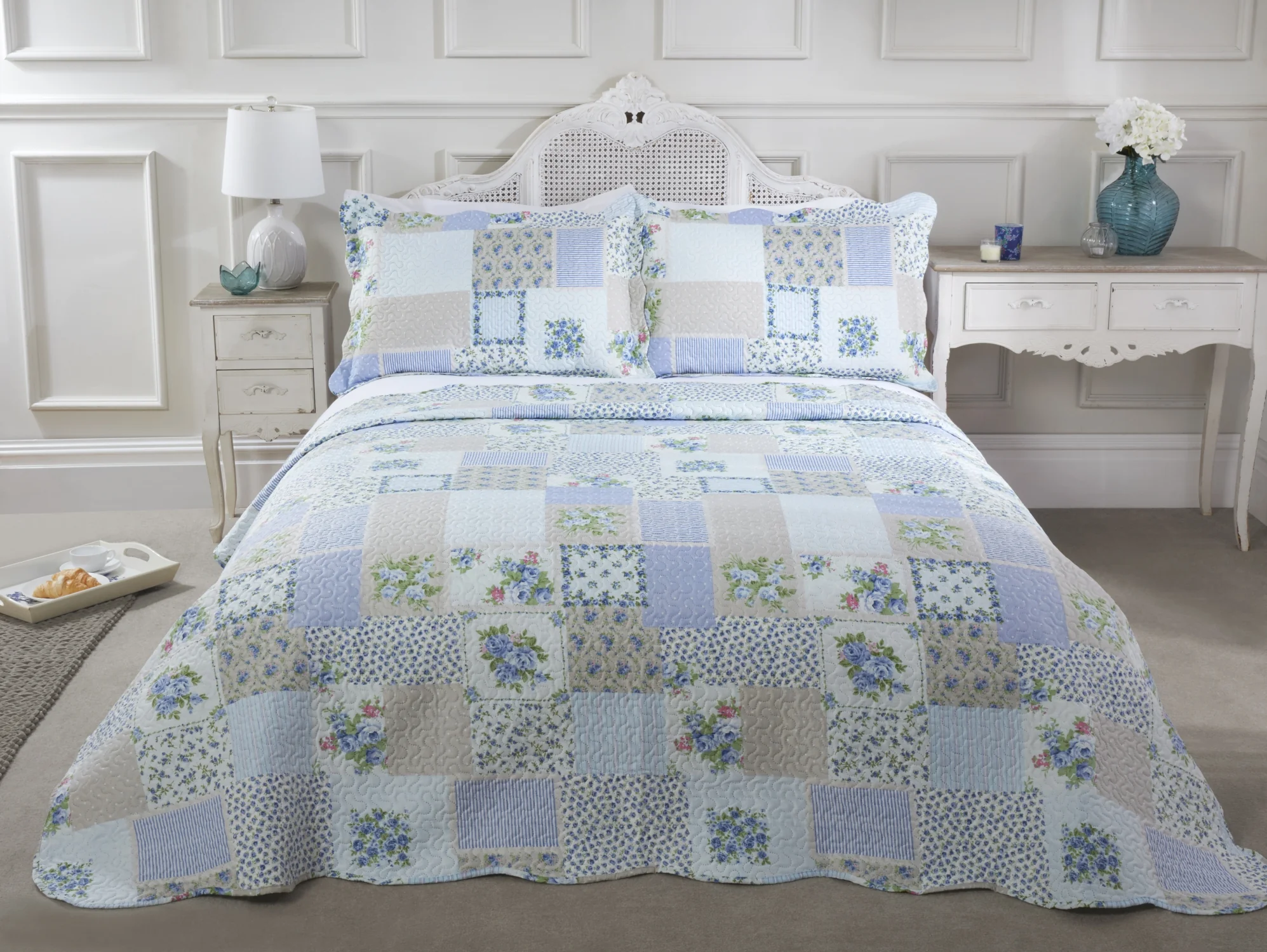 Cotswold - Quilted Patchwork Bedspread Set in Blue - Image 4