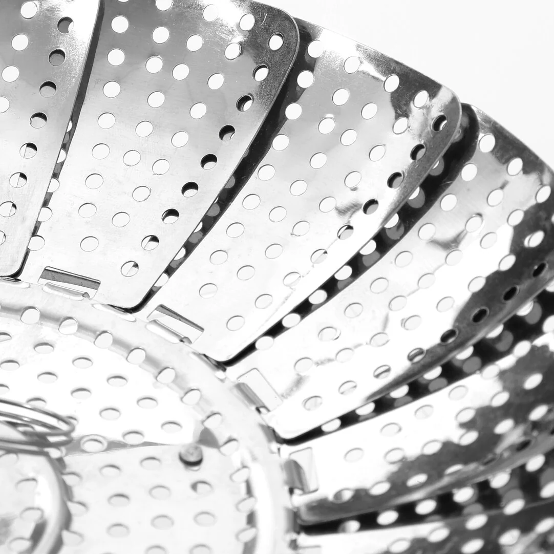 Crosse Small Stainless Steel Folding Steamer - Image 4
