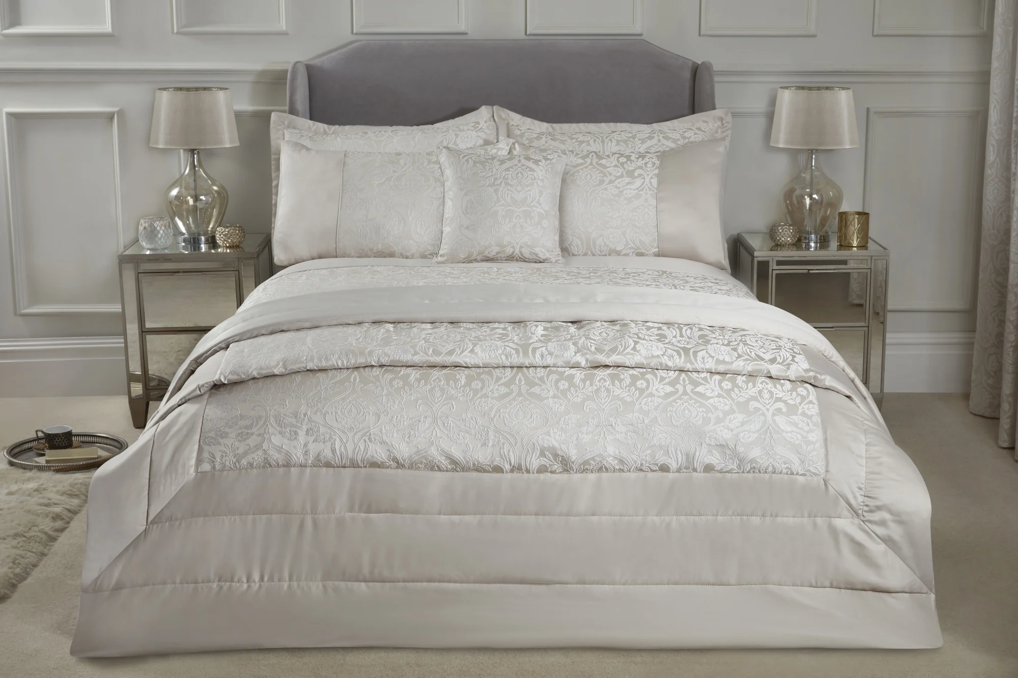 Eden - Embellished Jacquard Quilted Bedspread Set in Cream - Image 3