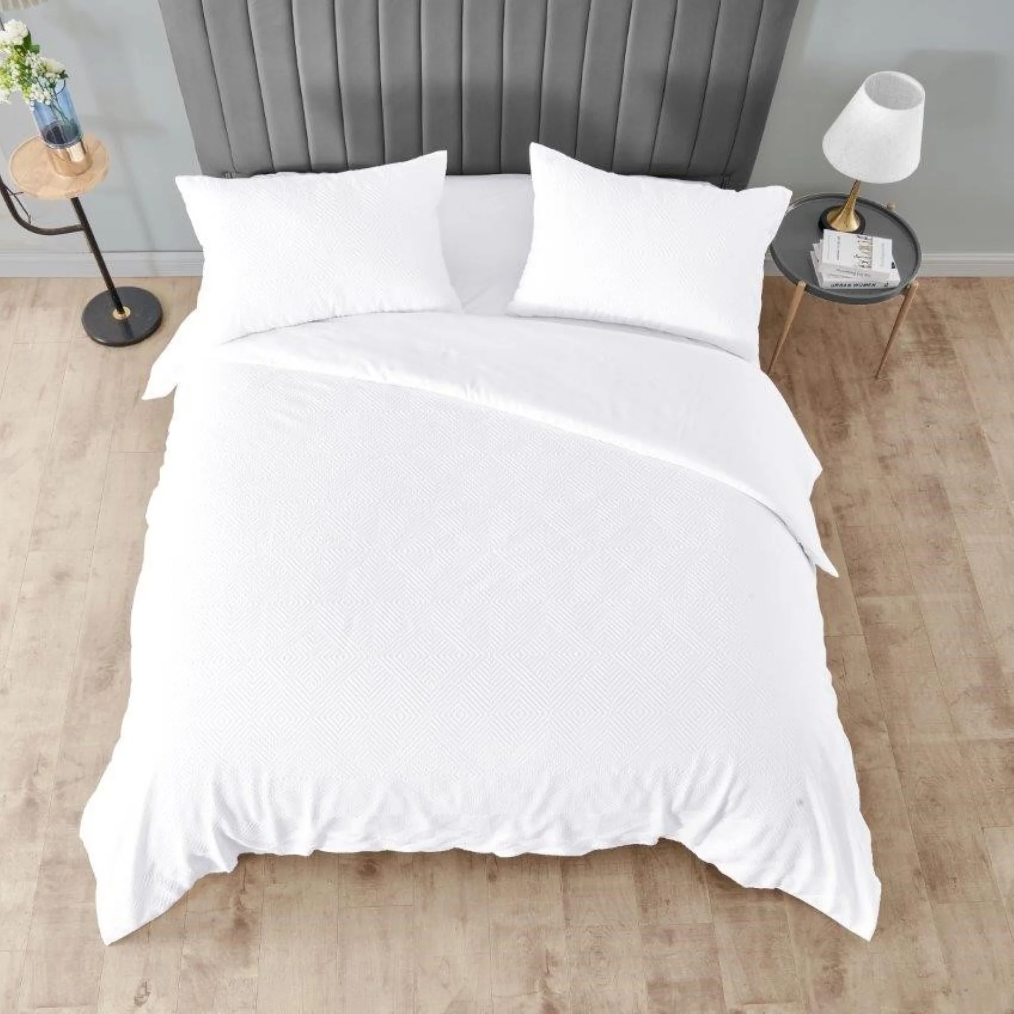 Ely Embossed Diamond Duvet Set - White - Image 2