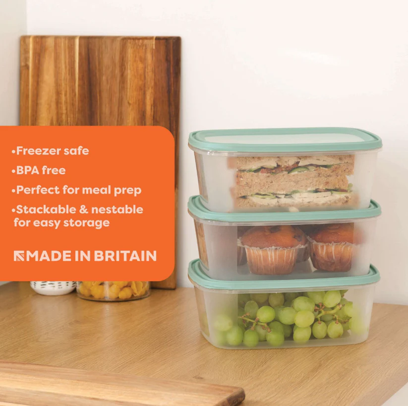 Everyday Set Of 3 2L Food Boxes - Image 3