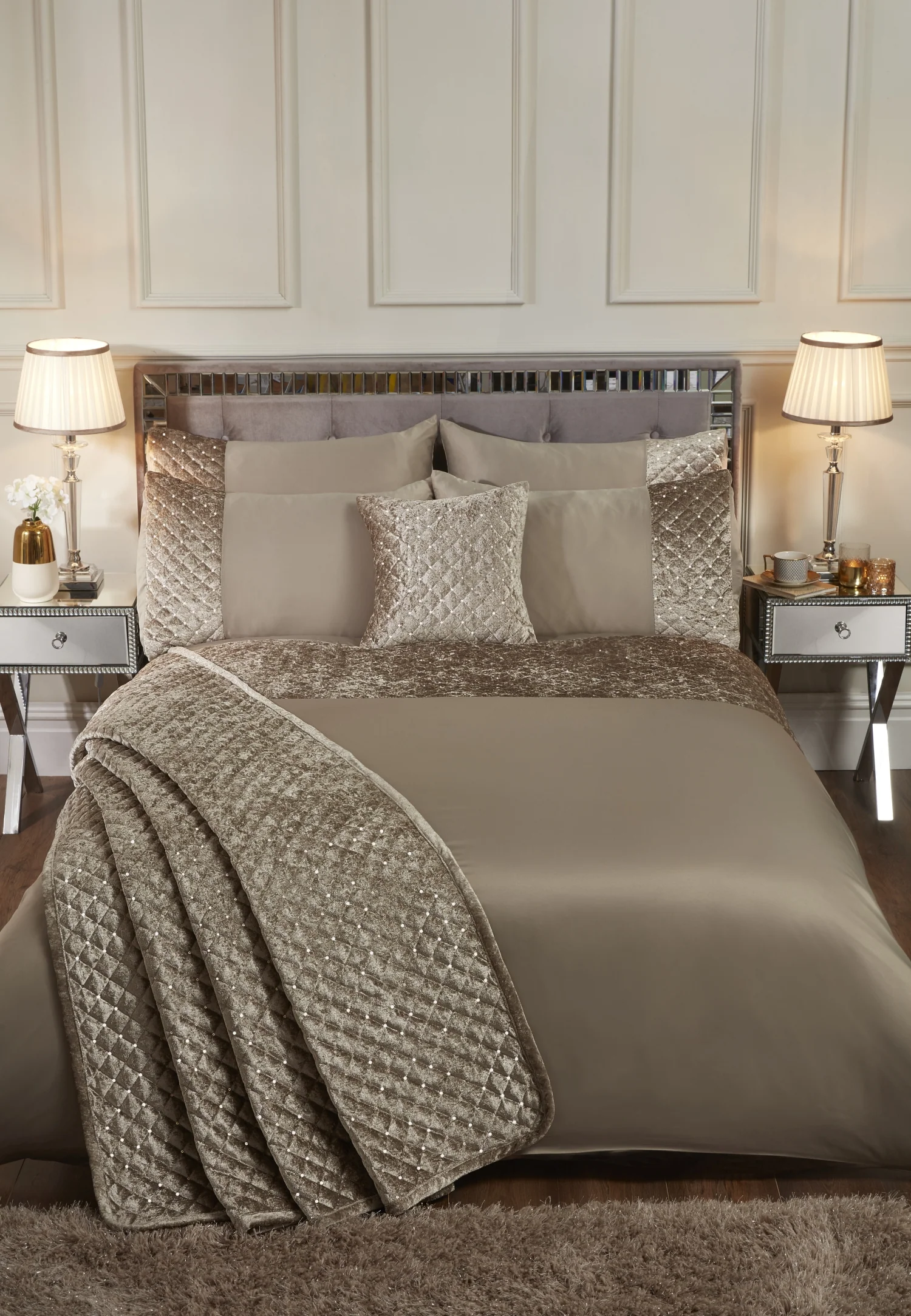 Glamour - Quilted Sequin Velvet Bedspread Set in Mink - Image 2