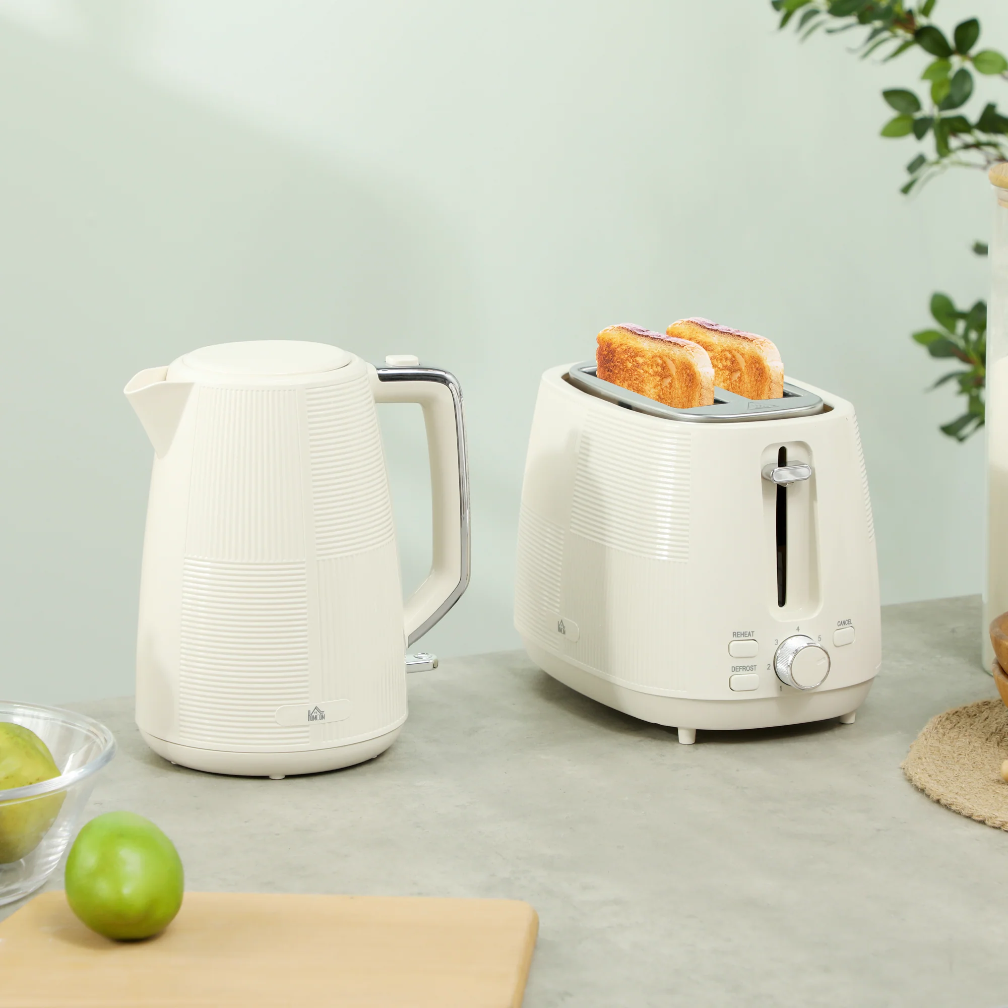 HOMCOM 1.7L Fast Boil Electric Kettle And 2 Slice Water Toaster Set - Image 11