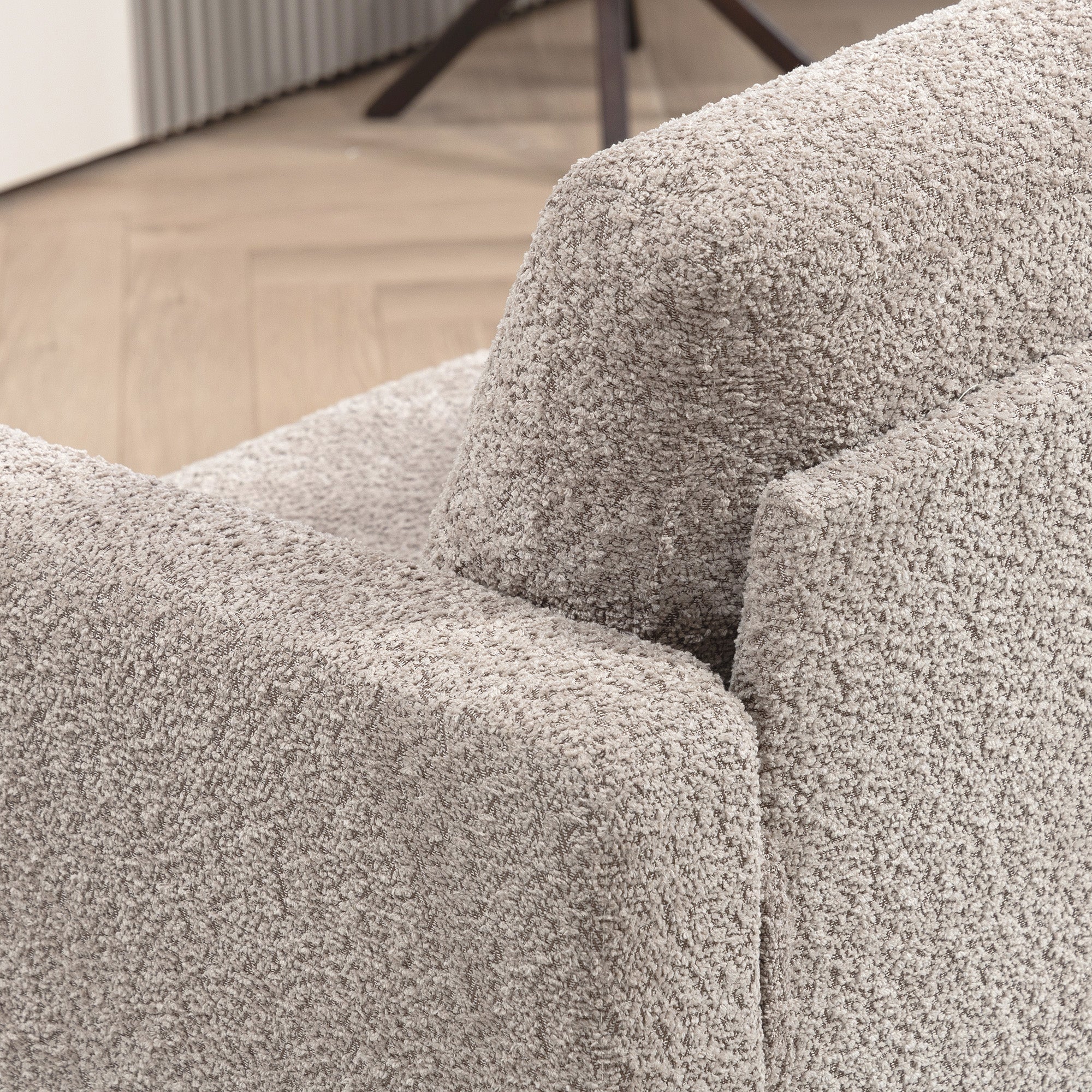 HOMCOM 138 cm Chenille Fabric Loveseat Sofa with S-springs - Image 18