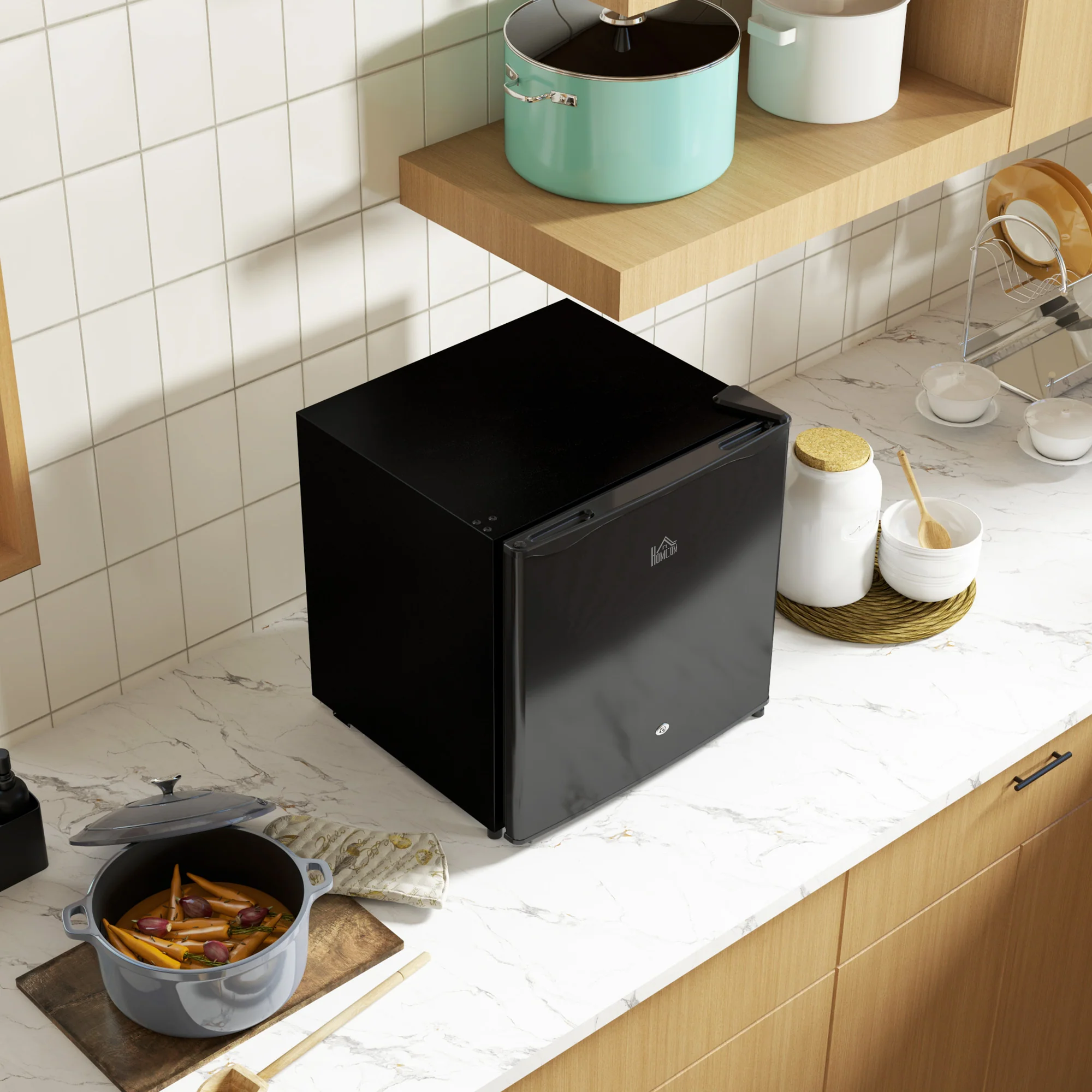 HOMCOM 46L Counter Top Fridge Mini Fridge With Lock Chiller Box - Image 8