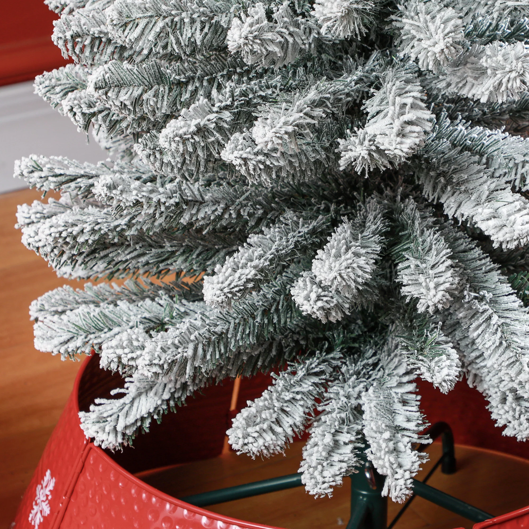 HOMCOM Artificial Pencil Christmas Tree with Snow Flocked Tips, Green - Image 8