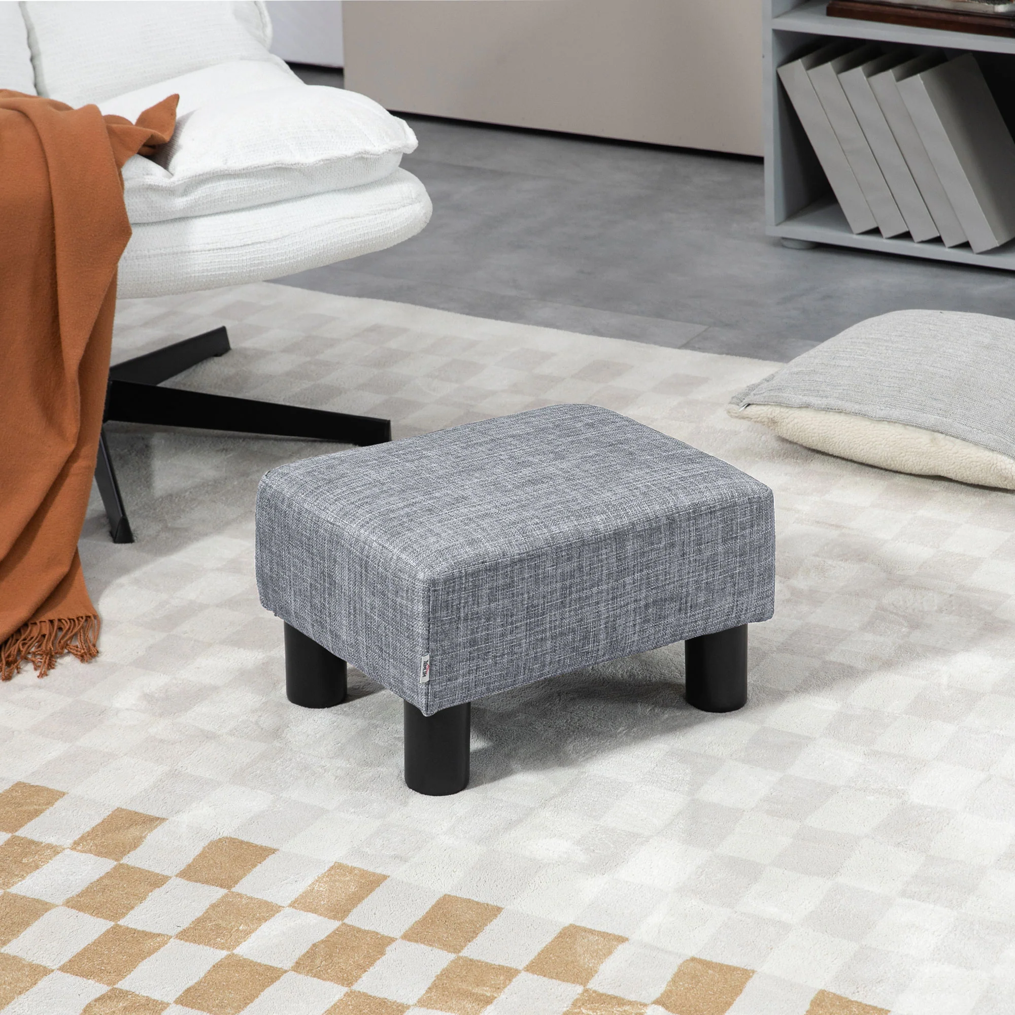 HOMCOM Chic Linen Fabric Grey Footstool Ottoman Cube With 4 Plastic Legs - Image 2