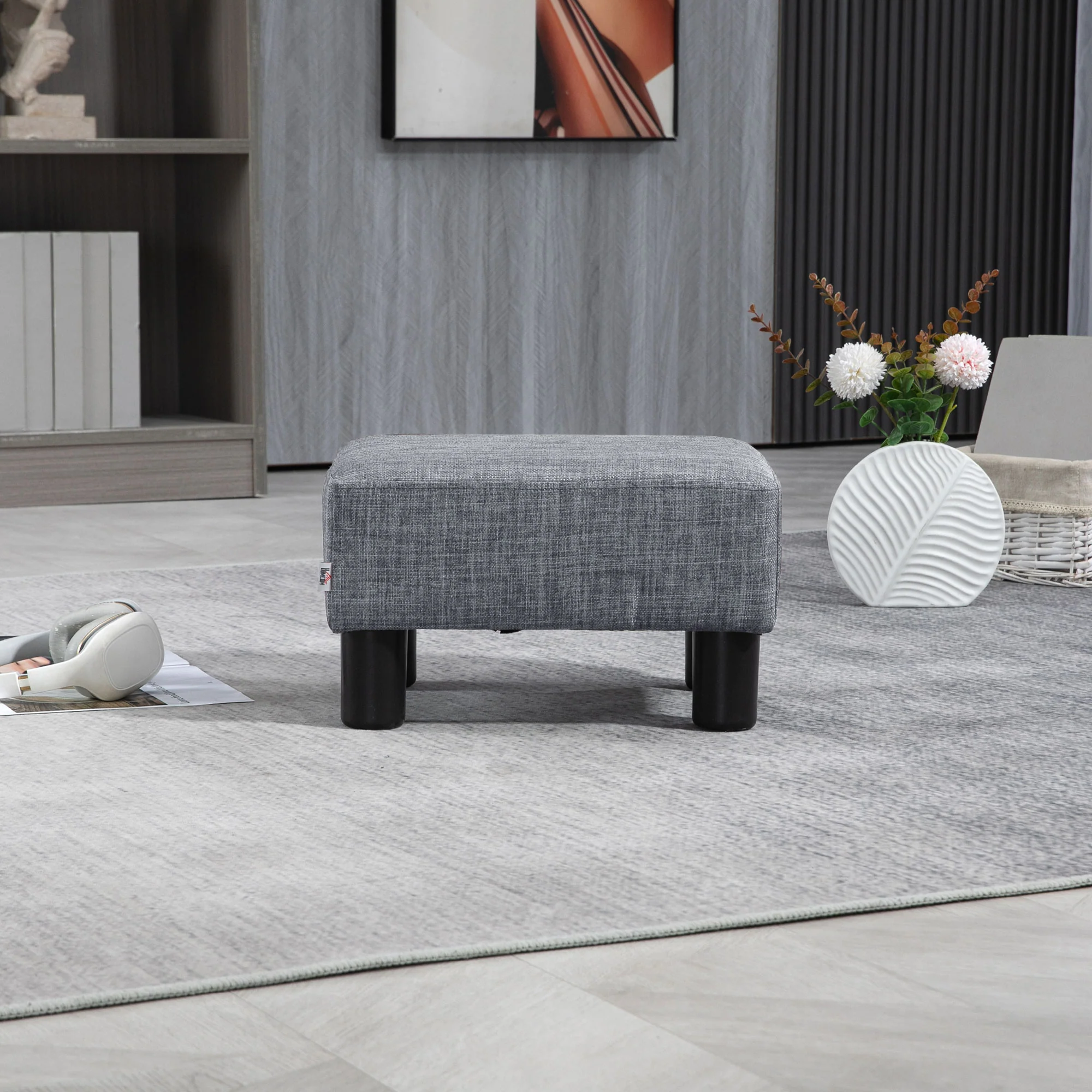 HOMCOM Chic Linen Fabric Grey Footstool Ottoman Cube With 4 Plastic Legs - Image 9