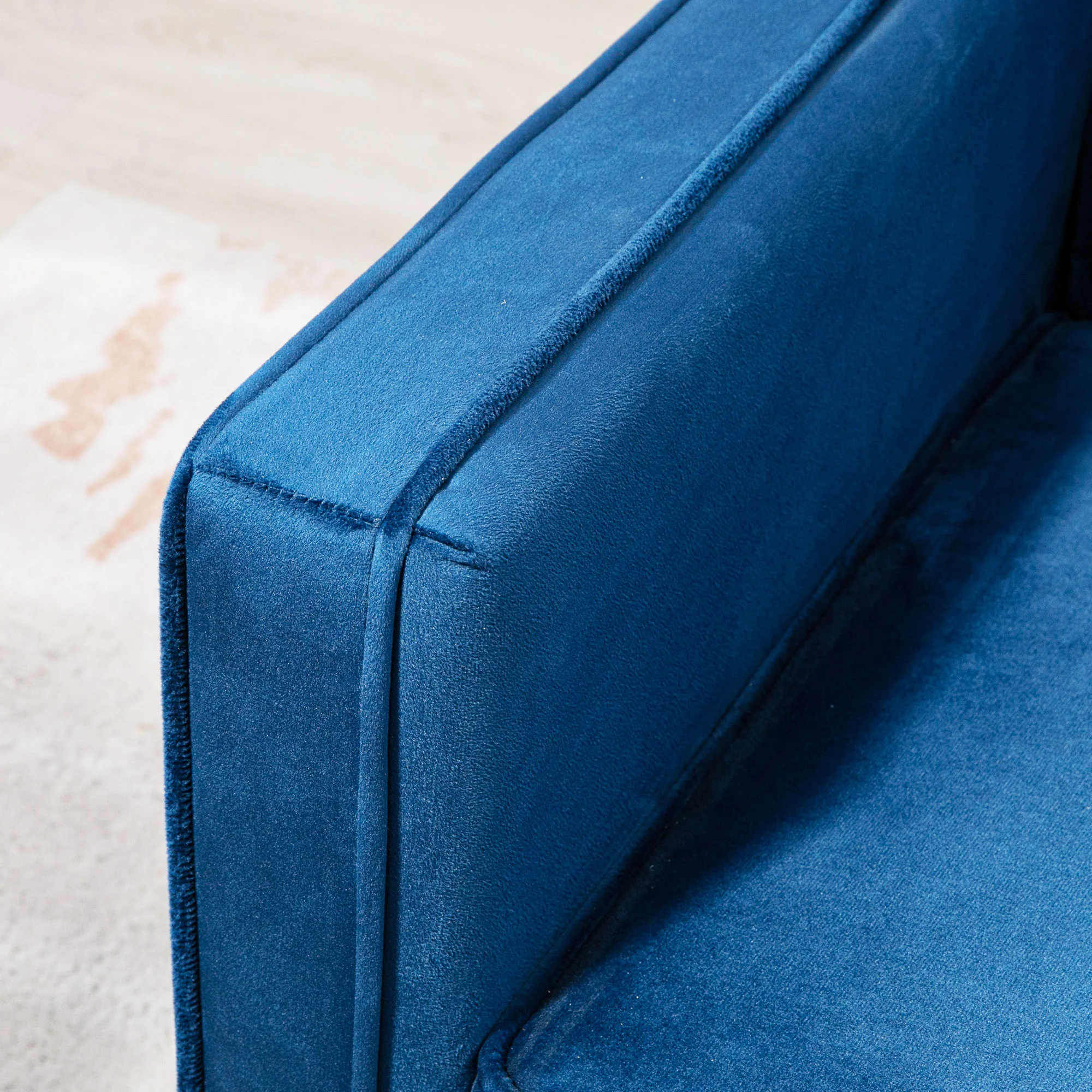 HOMCOM Convertible Sofa Futon Velvet-Touch Tufted Couch Sofa Bed Split Back Blue - Image 7