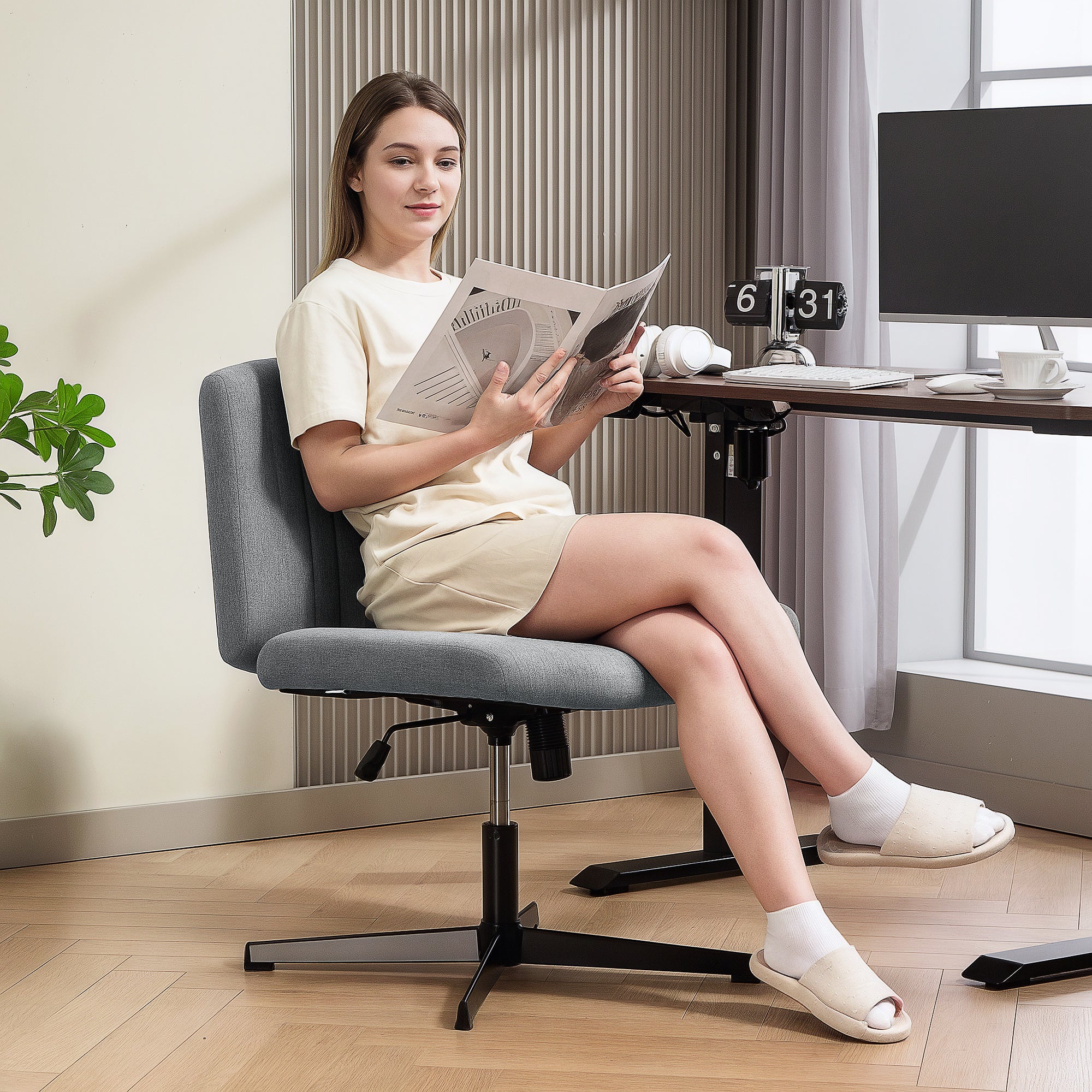 HOMCOM Linen Criss Cross Legged Office Chair With Tilt Function - Image 20