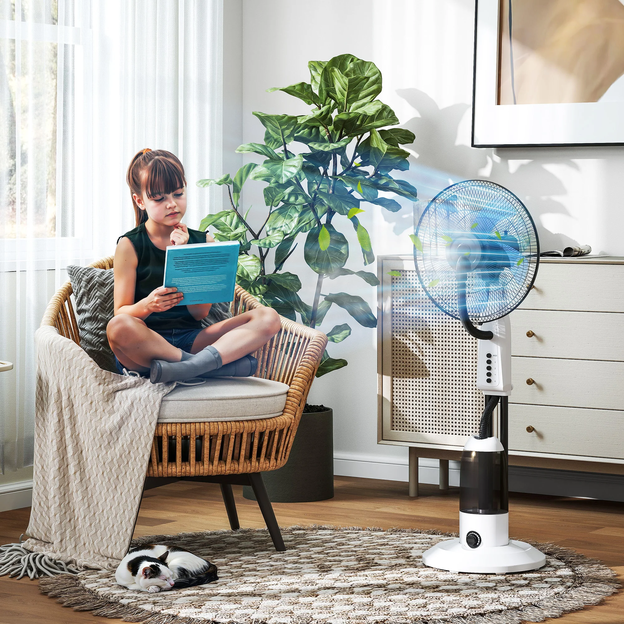 HOMCOM Spray Misting Fan, Floor Fan With Water Mist Spray And 3 Speeds - Image 2