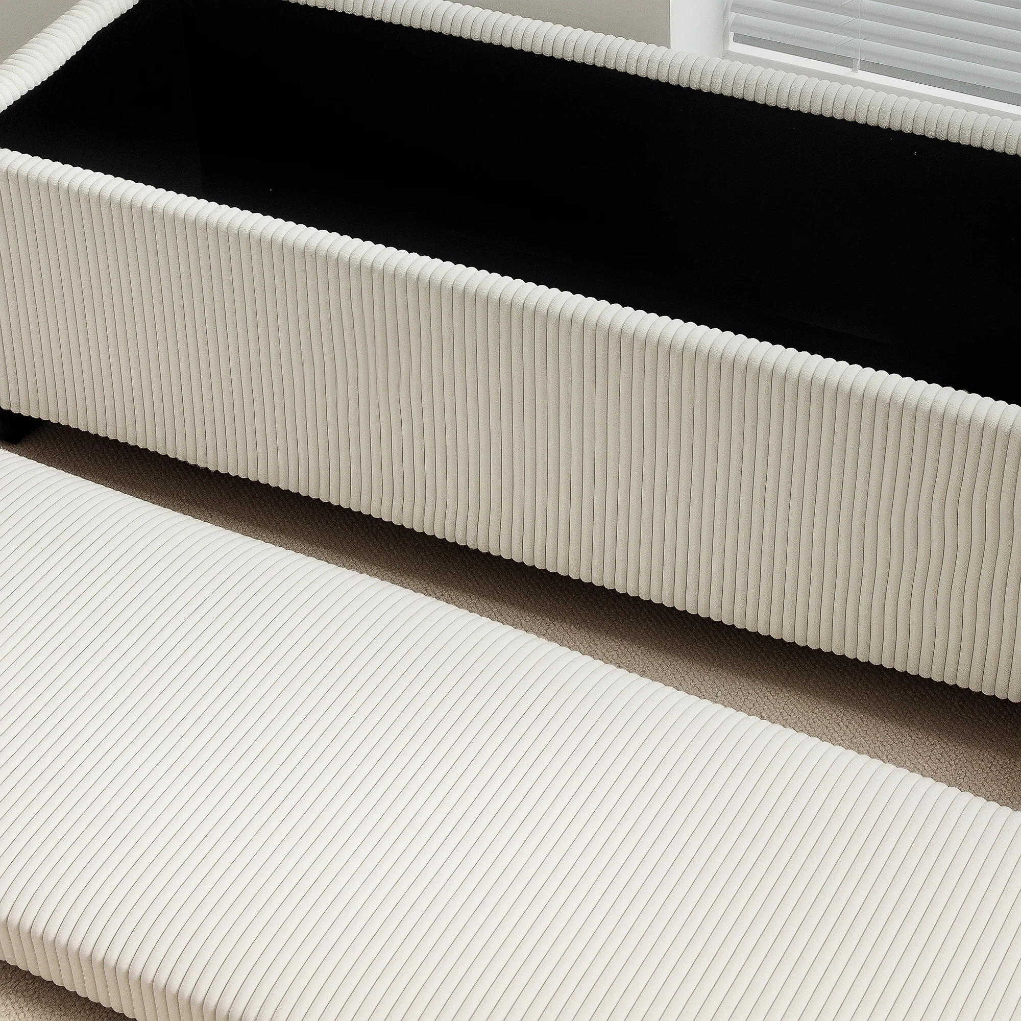 HOMCOM Storage Ottoman with Lid, 112cm Bench Chest Box - Image 8