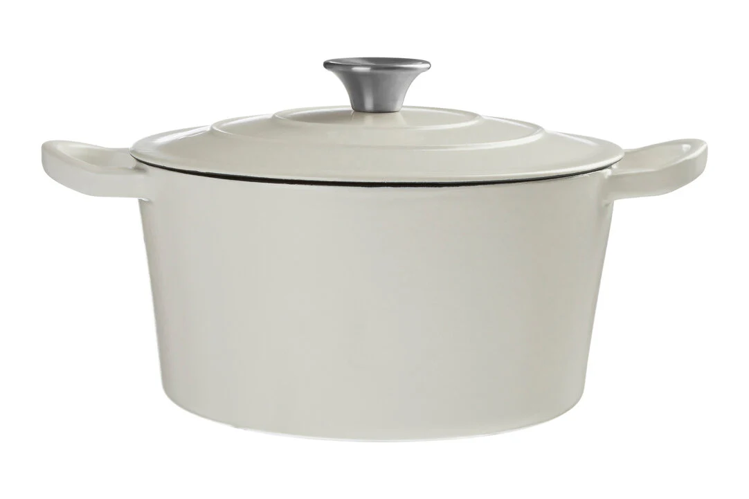 Hygge Medium 4L Cast Iron Casserole Dish