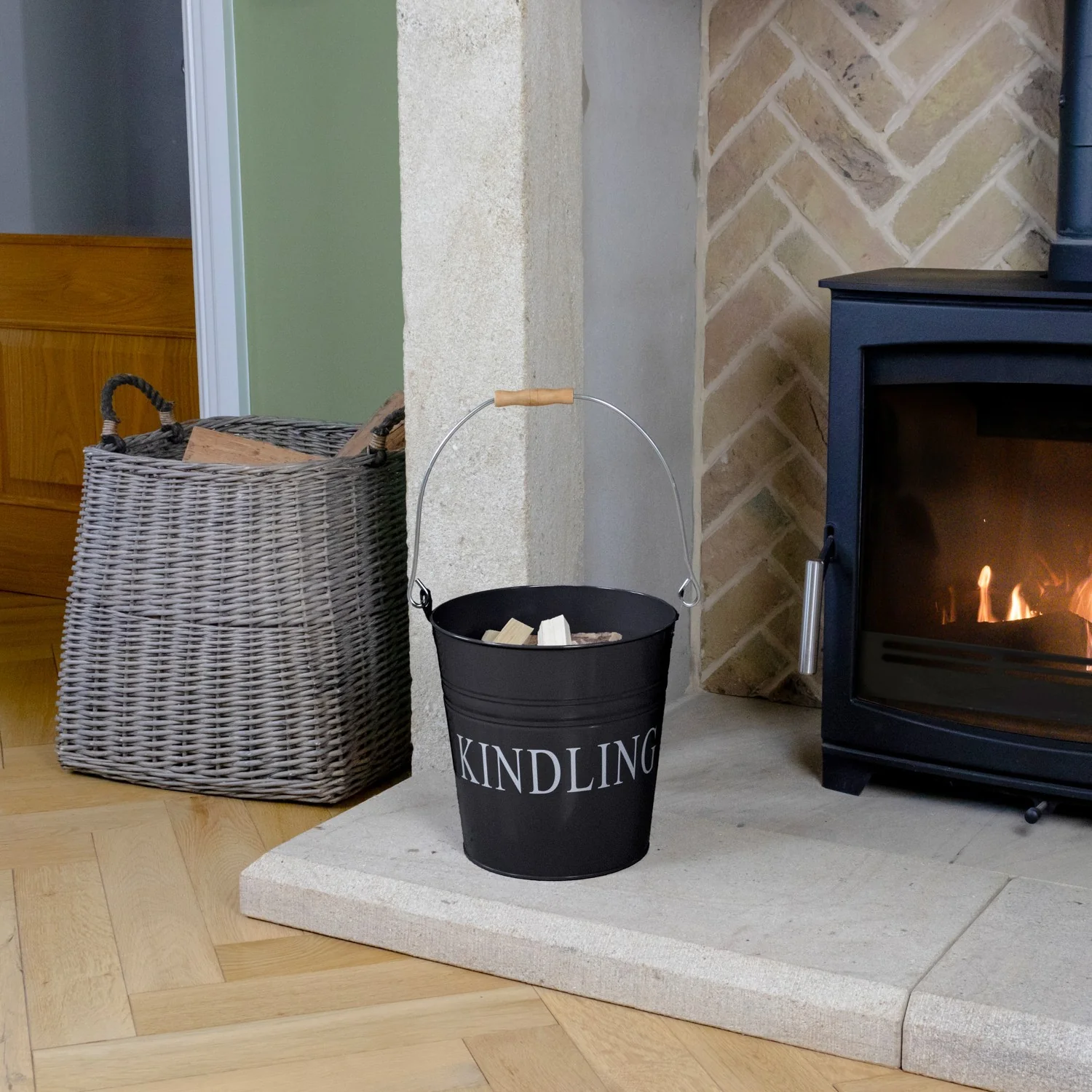 JVL Lavenby Fireside Kindling Bucket - Image 3