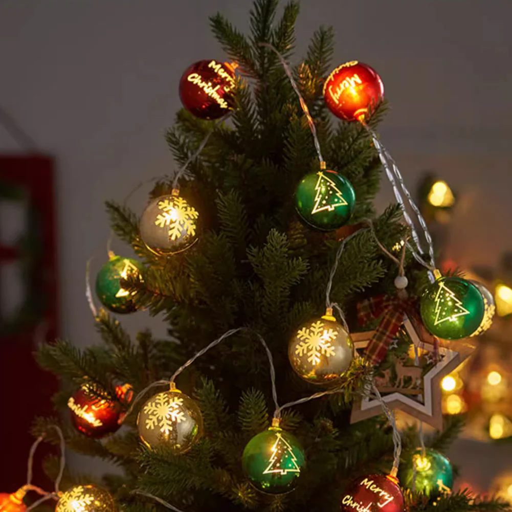 Lifeideas Battery-Powered Christmas Bauble String Lights - Image 3