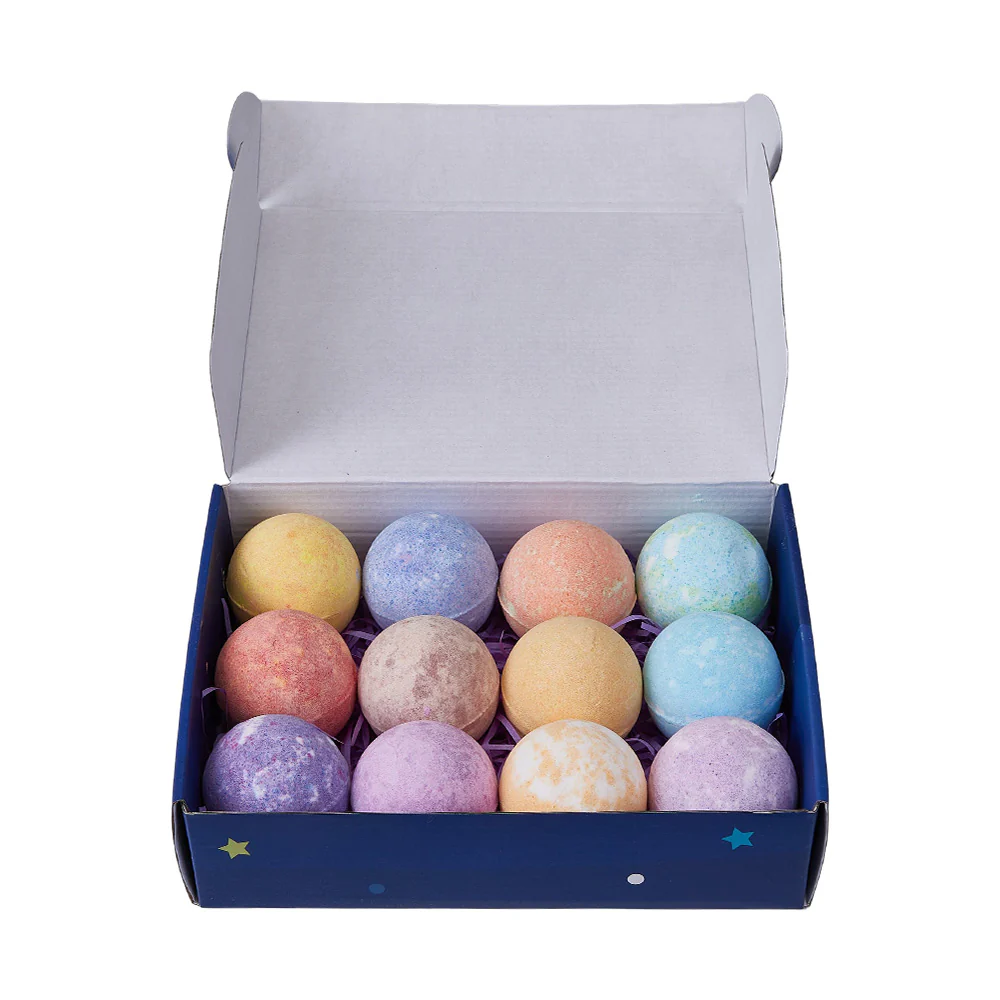 Livingandhome 12 Pcs Bath Bomb Set with Surprise Astronaut Toys - Image 5