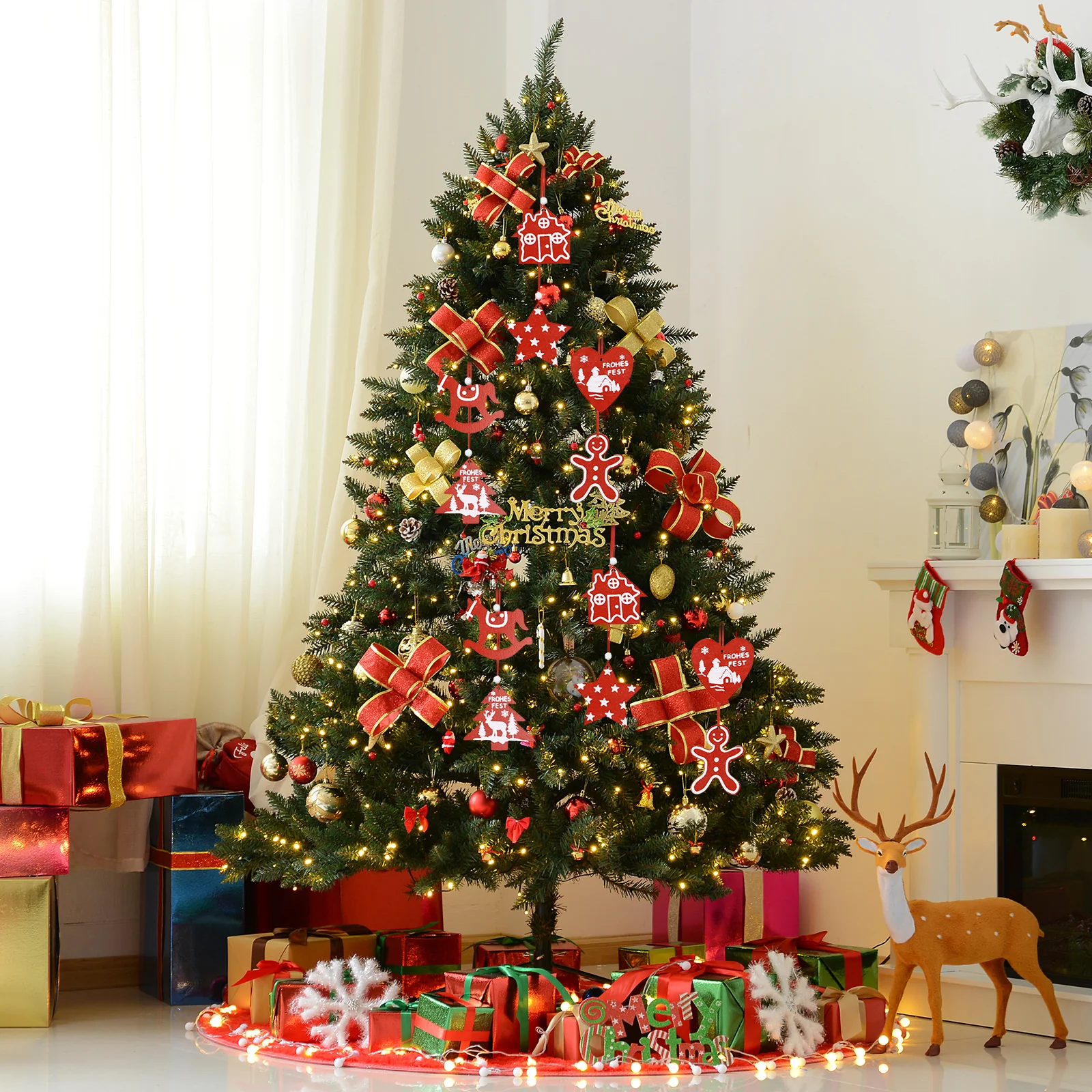Livingandhome Christmas Tree Wooden Hanging Ornament Set