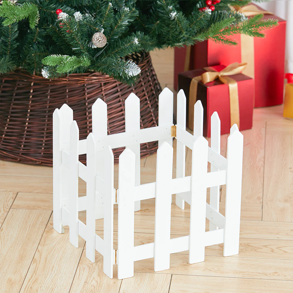 Livingandhome Wooden Christmas Tree Picket Fence For Family Holiday Decoration - Image 2