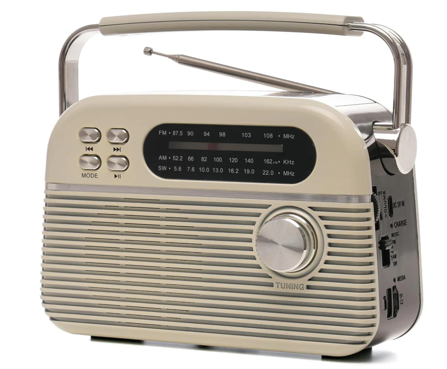 LLoytron 3 Band Bolero Rechargeable Portable Radio