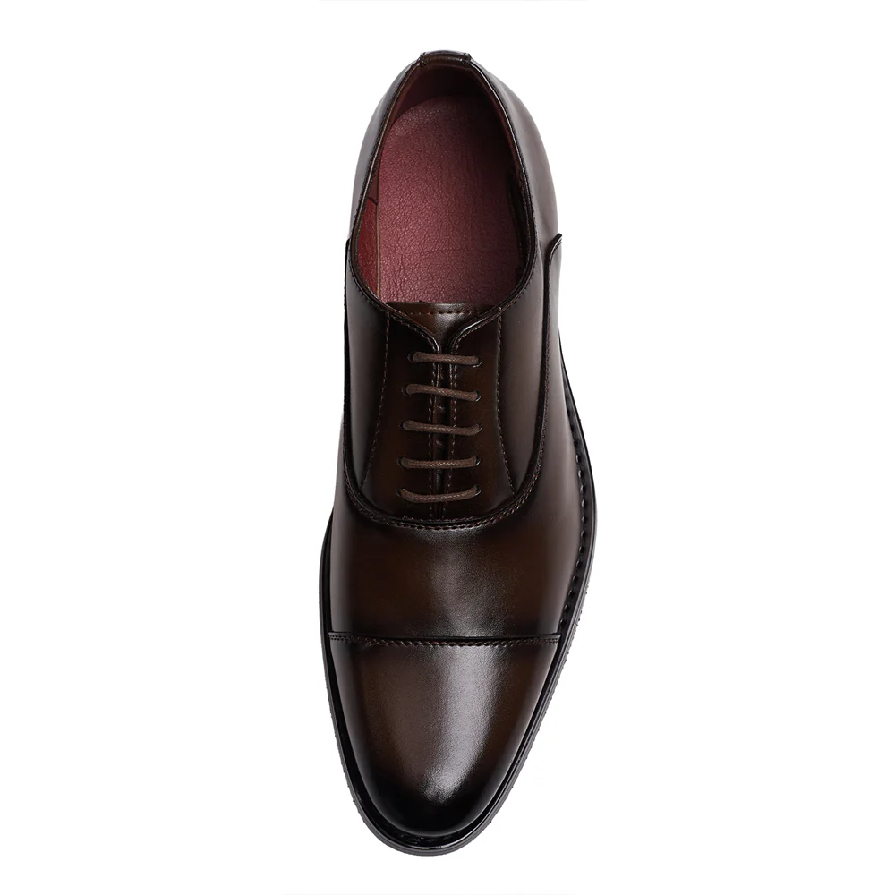Low-Top Lace-Up Leather Dress Shoes With Pointed Toe - Brown - Image 6