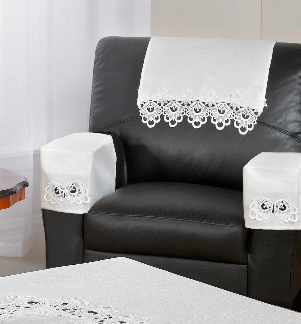 Lucinda Embroidered Doyley in Cream - Image 2