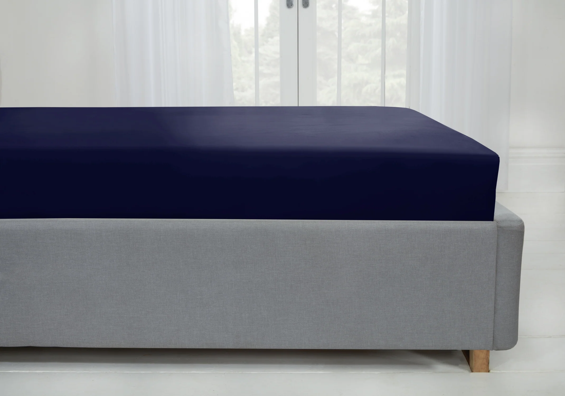 Lyla Fitted Sheet In Navy - Double Size - Image 2