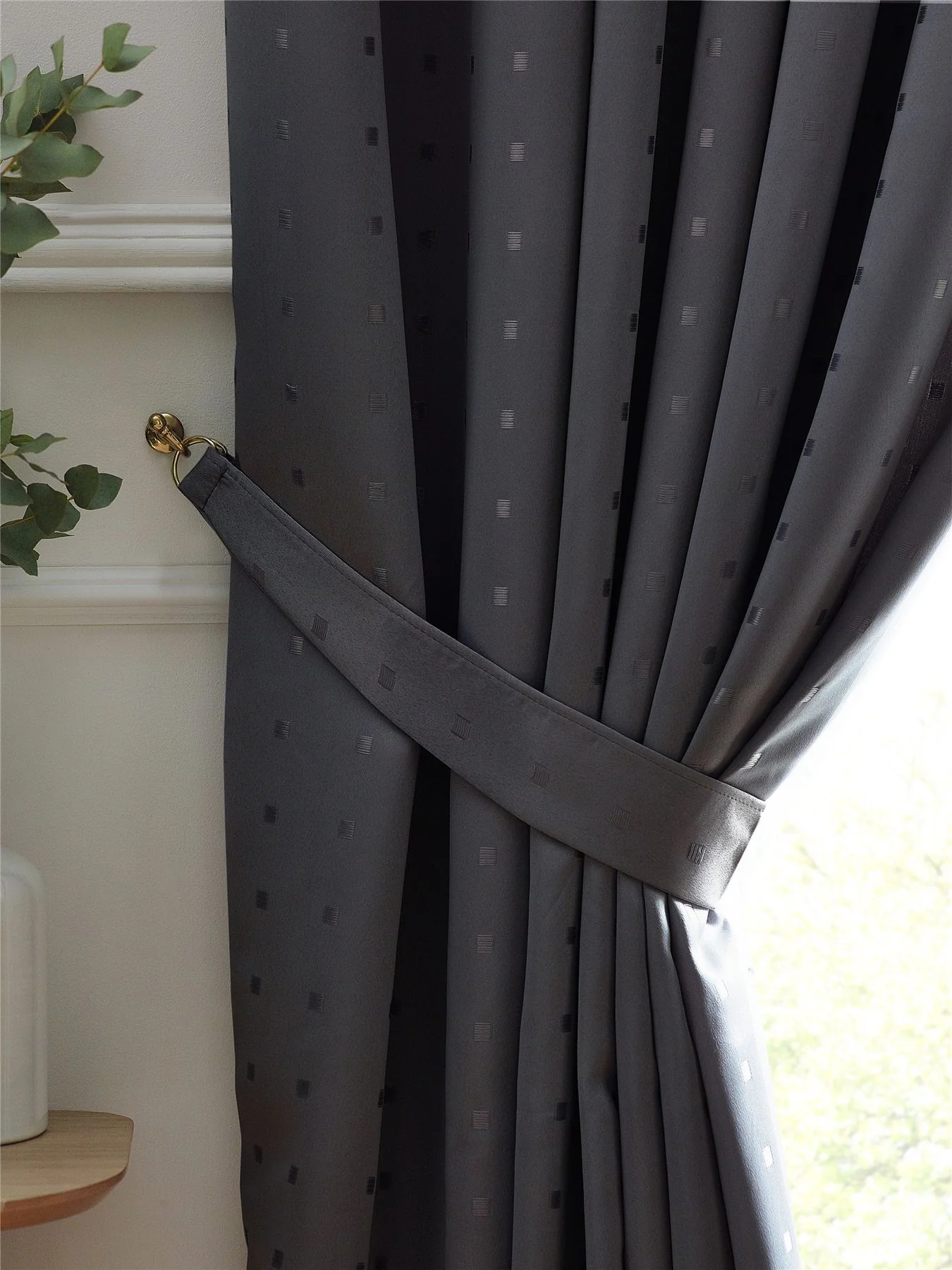 Madison Dobby Square Lined Pencil Pleat Taped Top Curtains - Image 2