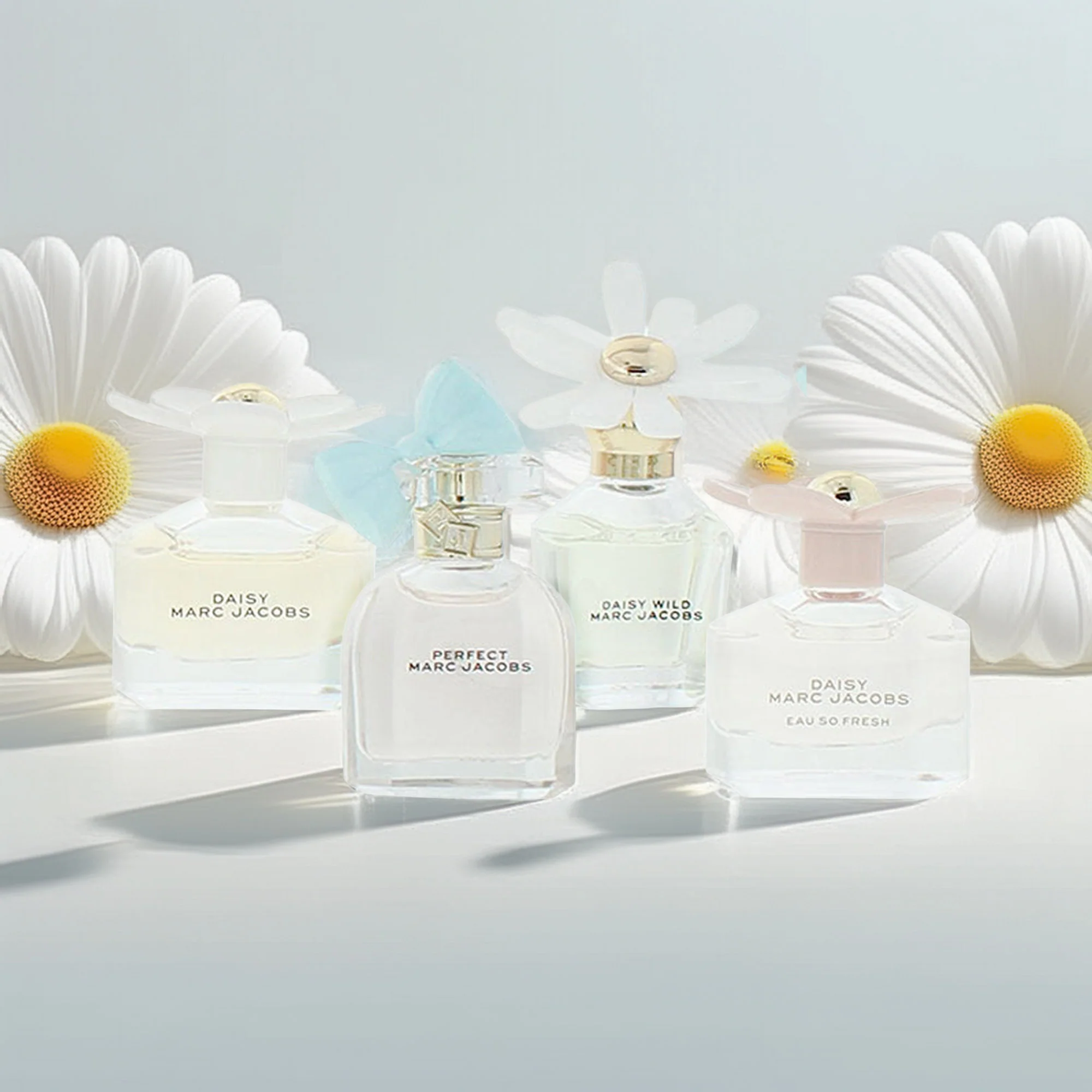 Marc Jacobs 4 Piece Gift Set: Daisy Wild EDP 4ml - Perfect EDP 5ml - Eau So Fresh EDT 4ml - Daisy EDT 4ml - Image 2