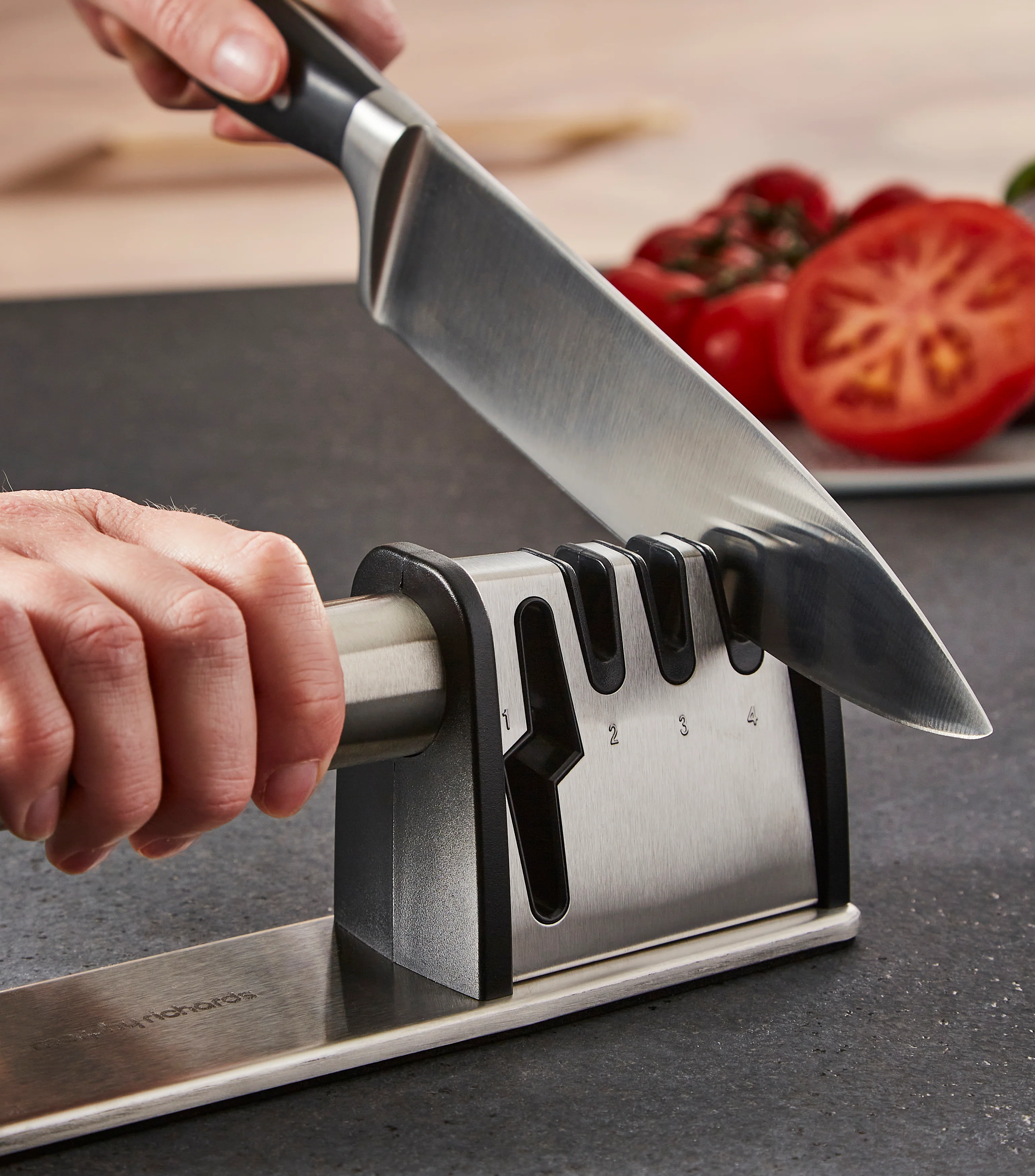 Morphy Richards 4 in 1 Knife and Scissor Sharpener - Image 6