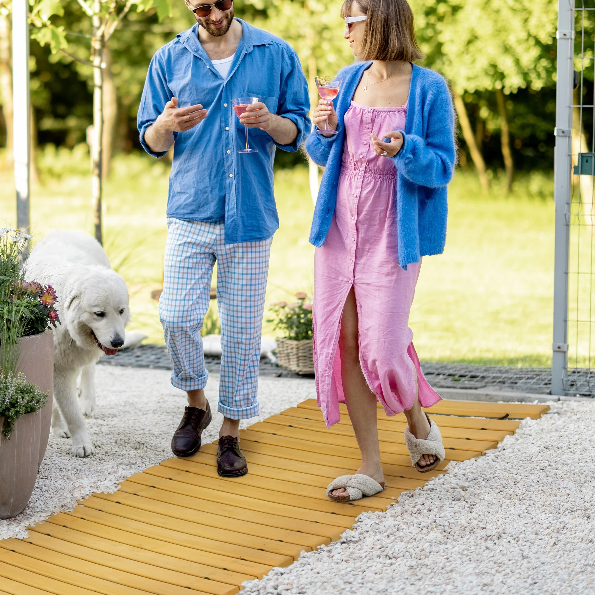 Outsunny Rollable Wooden Garden Pathway - Solid Pine Wood 185 X 60 Cm - Image 2