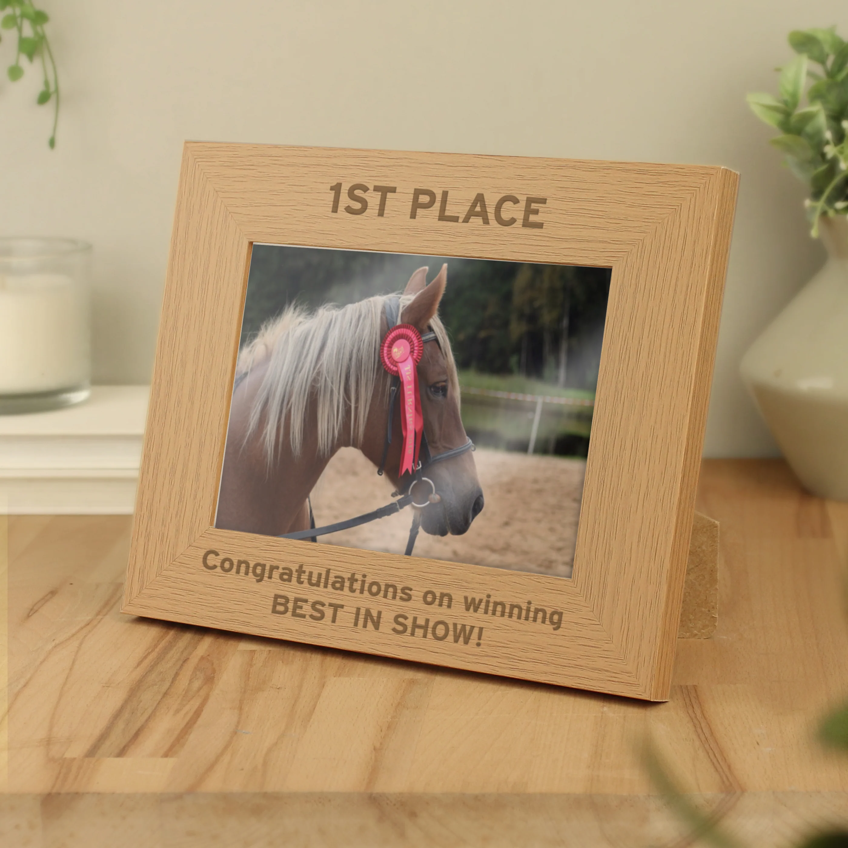 Personalised Bold Text 5x7 Landscape Oak Finish Photo Frame - Image 2