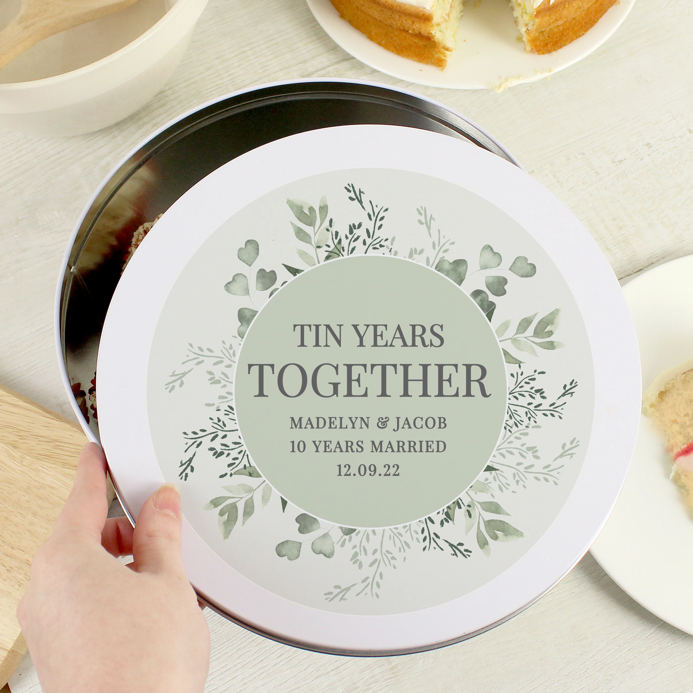 Personalised Botanical Cake Tin - Image 3