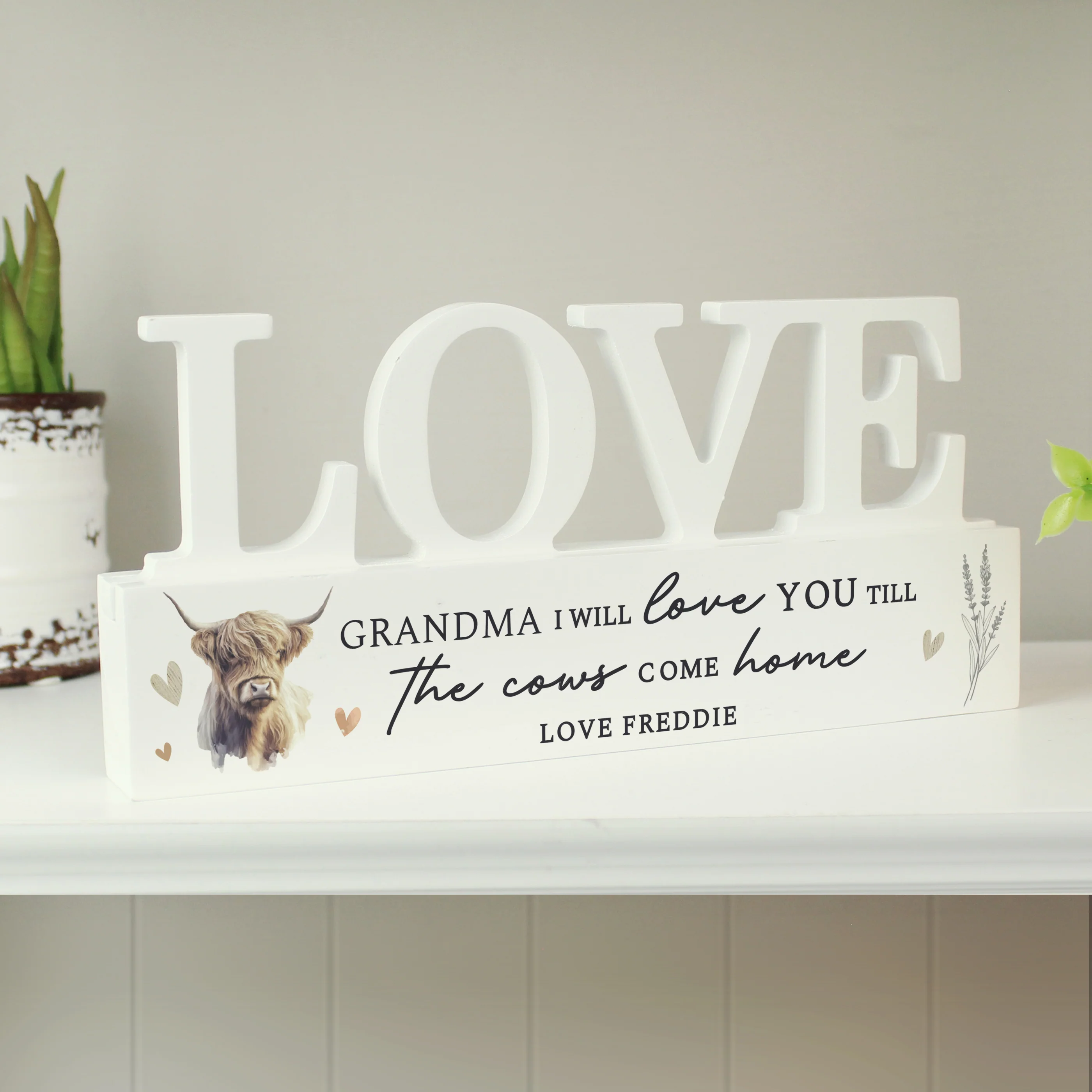 Personalised Highland Cow LOVE Wooden Ornament - Image 3