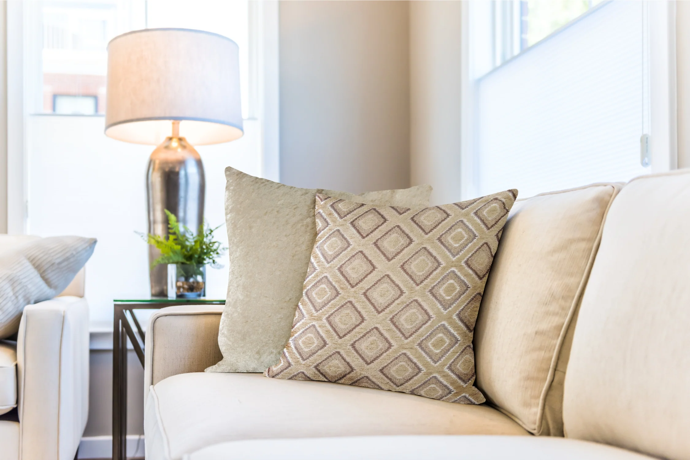 Pisa Geometric Jacquard Cushion Cover in Beige