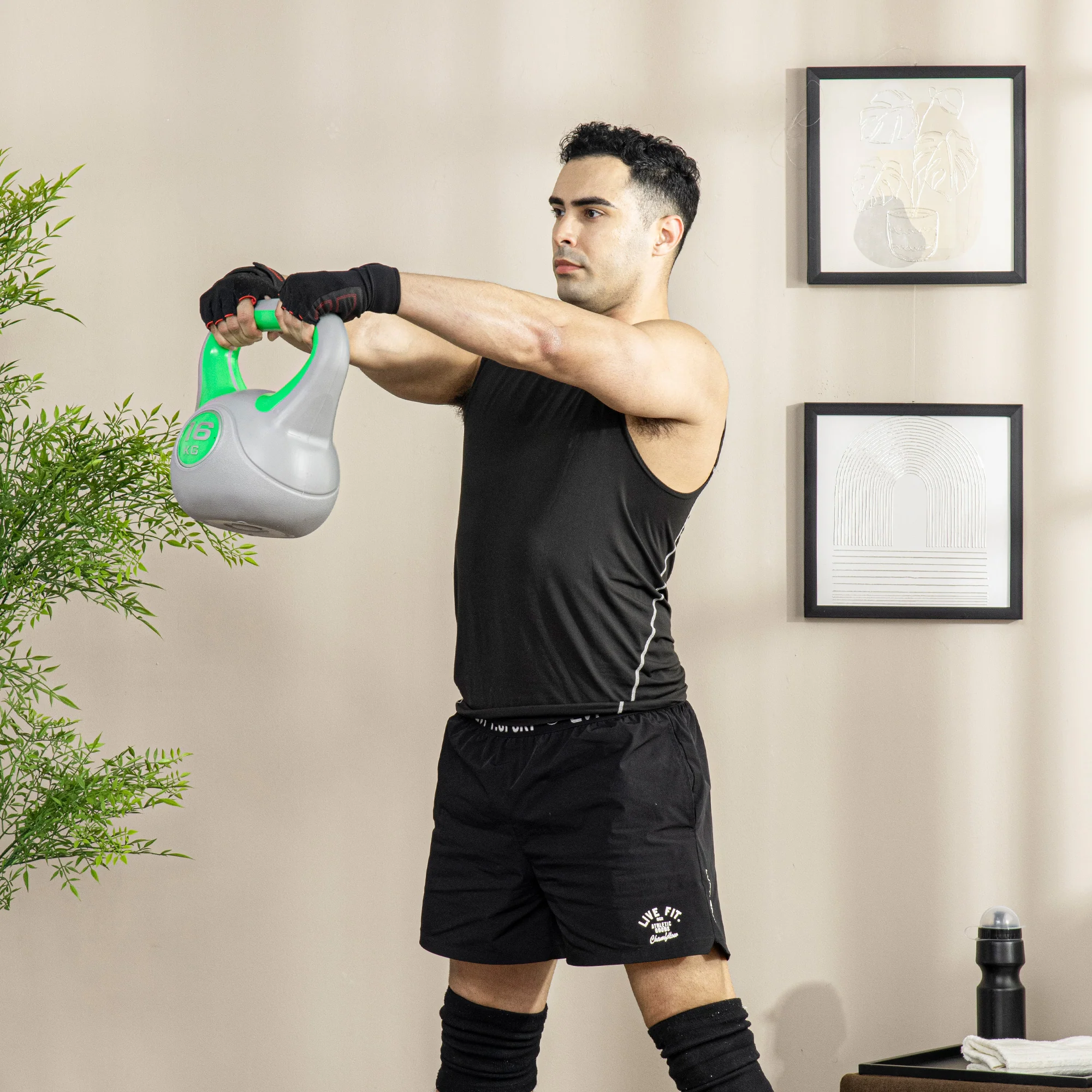 SPORTNOW 16kg Kettle Bell with Handle for Home Gym, Green and Grey - Image 7