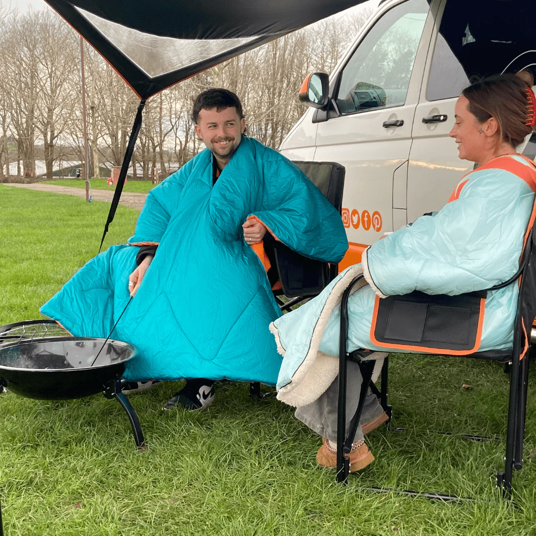 The Original Insulated Outdoor Reversible Blanko Verdant Blaze - Image 3