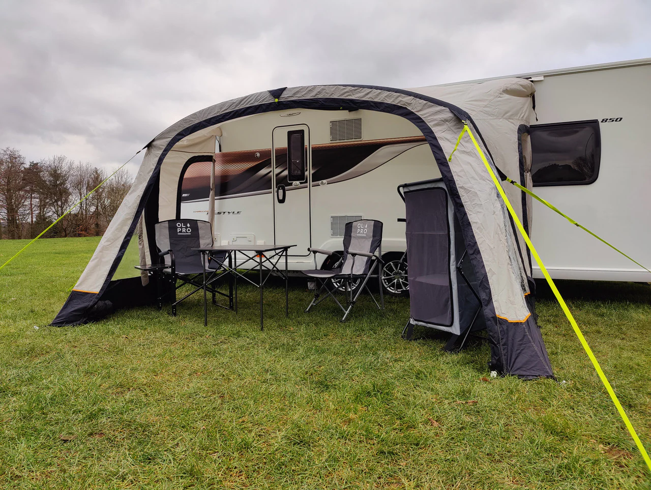 View Lite Breeze 390 Caravan Awning - Image 2