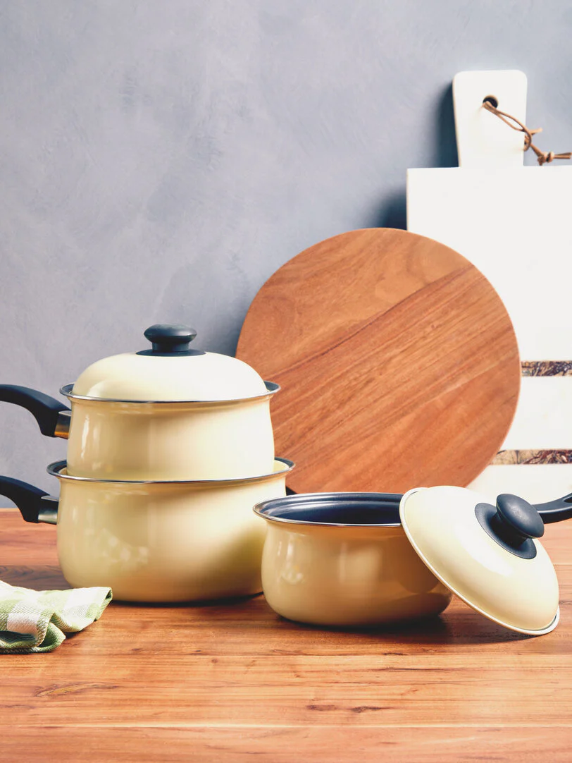 Viggo 3 Piece Cream Saucepan Set with Lids - Image 6