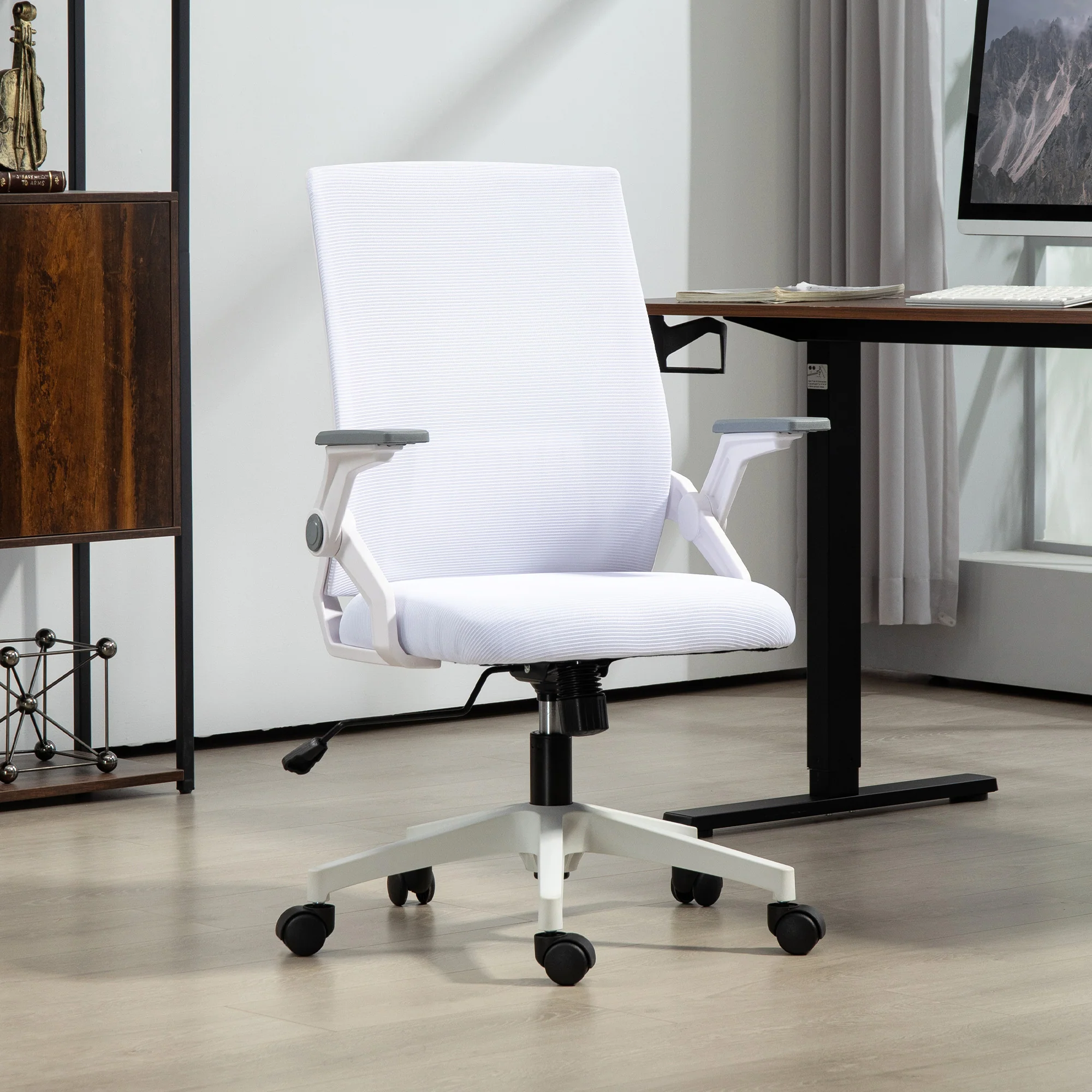 Vinsetto Mesh Office Chair For Home With Lumbar Support, Flip-up Arm, Wheels - Image 11